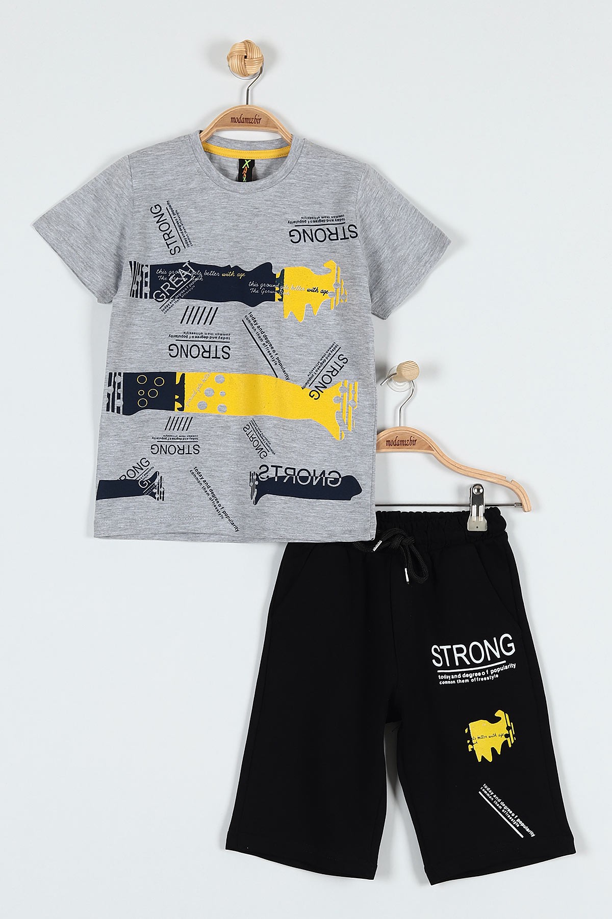 Gri (5-8 Yaş) Strong Baskılı Şortlu Erkek Çocuk Takım 182964