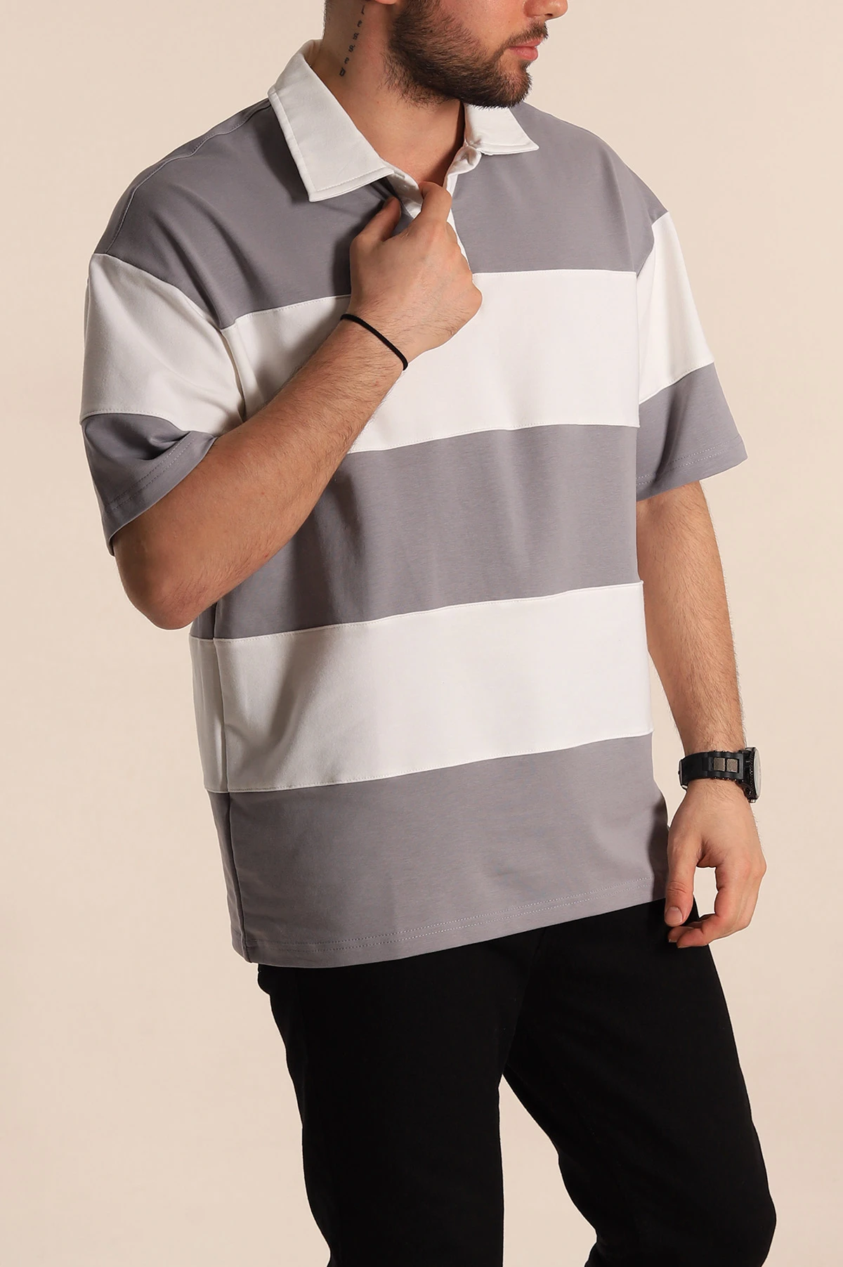 Gri Beyaz Geniş Çizgili Oversize İki İp Polo Yaka Erkek Tişört 268916