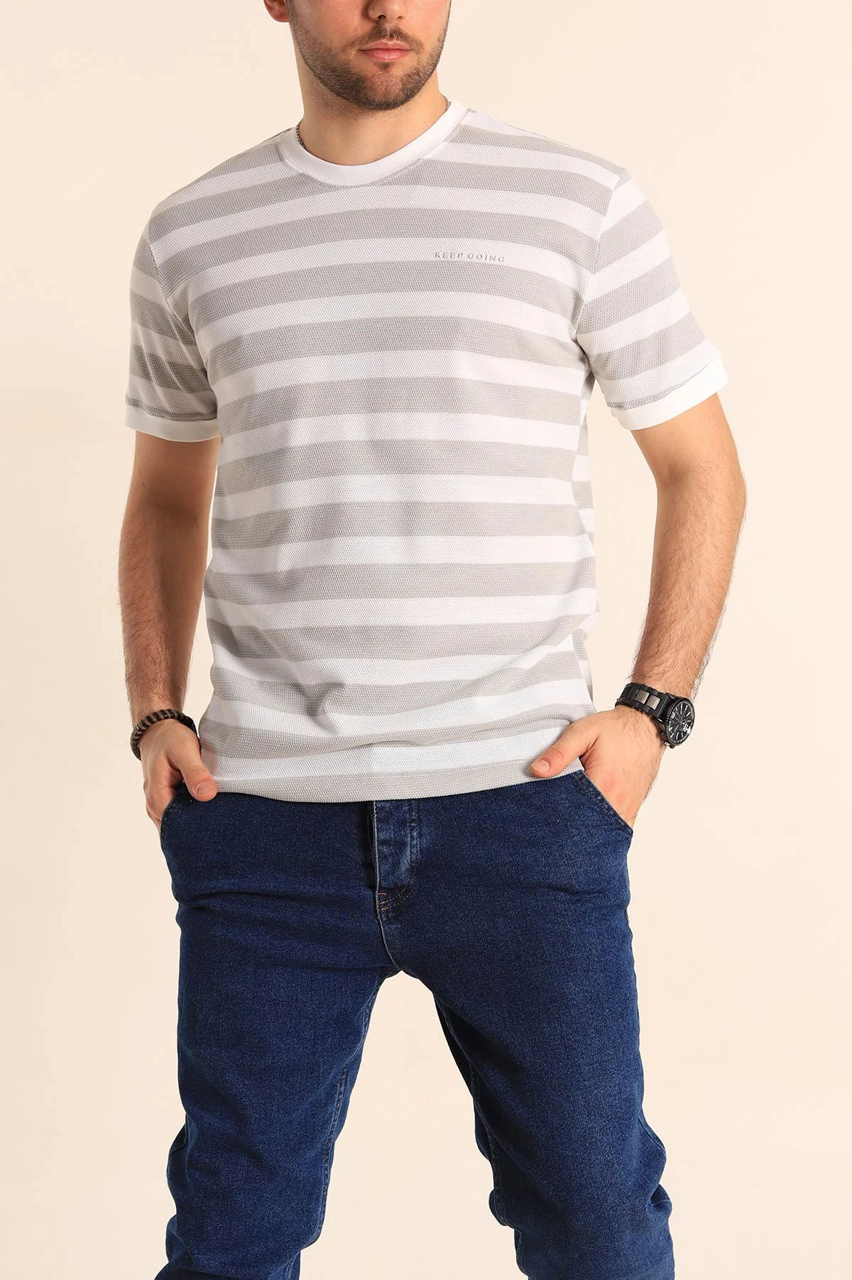 Gri Beyaz Regular Fit Çizgili Yazı Detay Erkek Tişört 252186