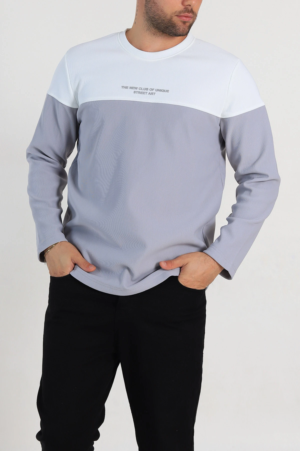 Gri Beyaz Regular Fit Kabartma Baskılı Erkek Sweatshirt 305870