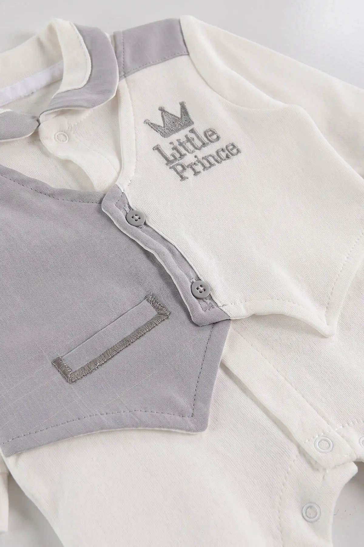 Gri Beyaz(0-3 Ay)Little Prince Nakışlı Tulum, Battaniye ve 7'li Hastane Çıkış Seti 476848