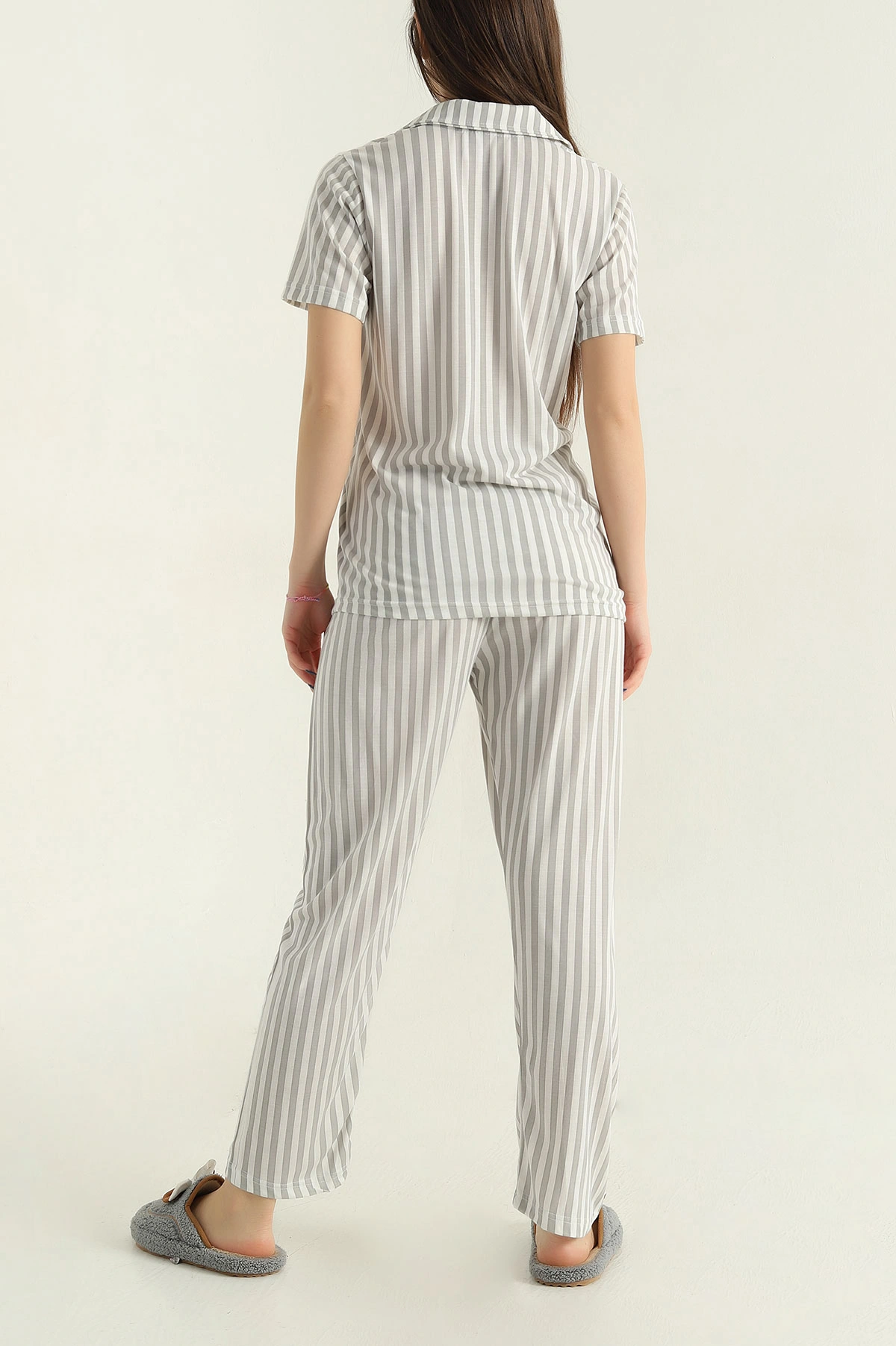 Gri Düğmeli Viskon Kadın Pijama Takımı 347358