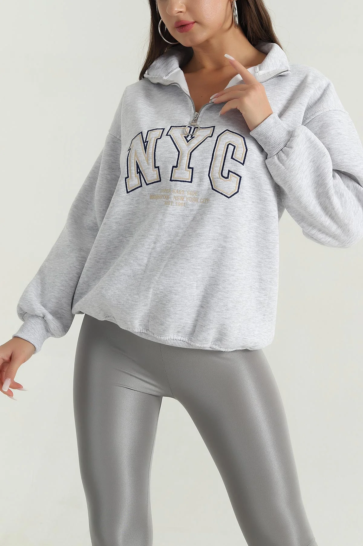 Gri Fermuarlı Nakışlı Şardonlu Kadın Sweat 387846