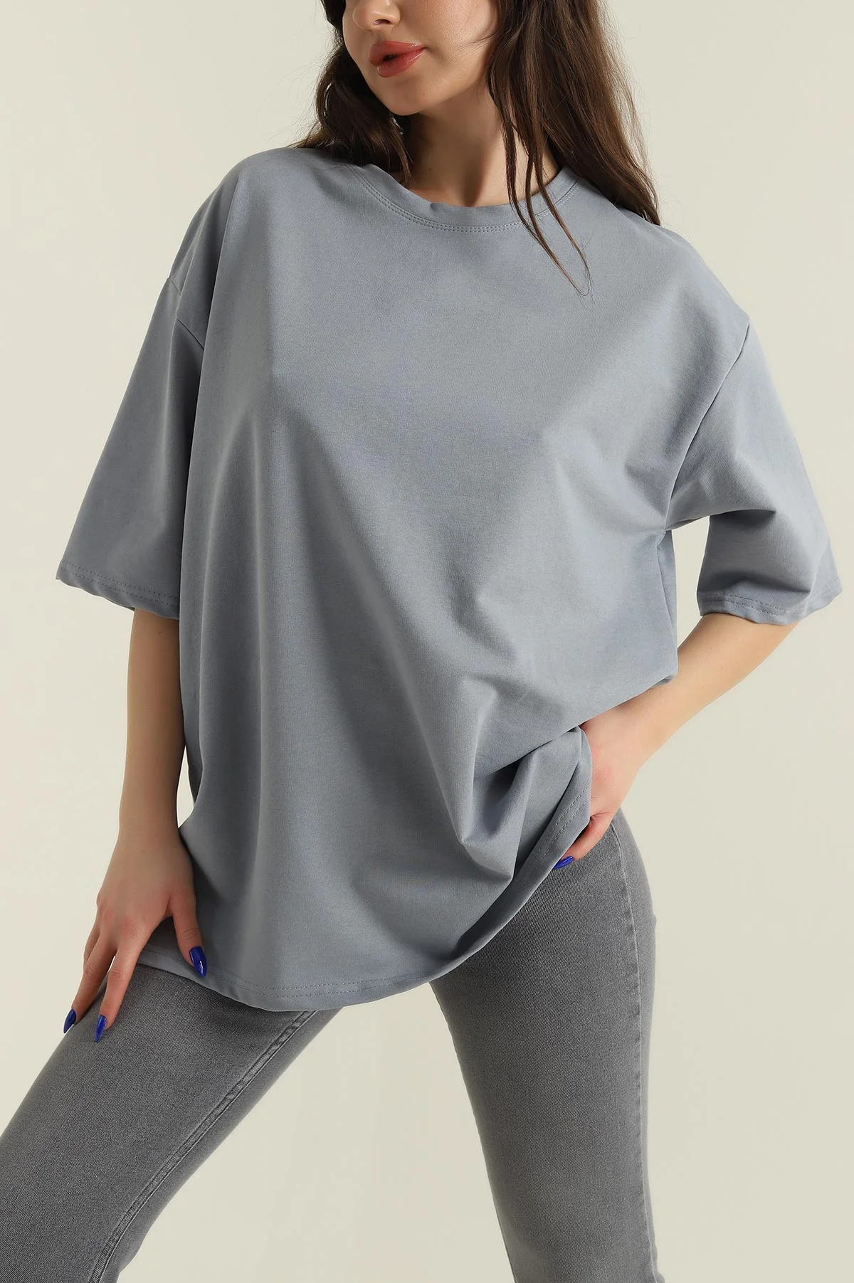 Gri İki İp Bisiklet Yaka Kadın Oversize Tişört 423914