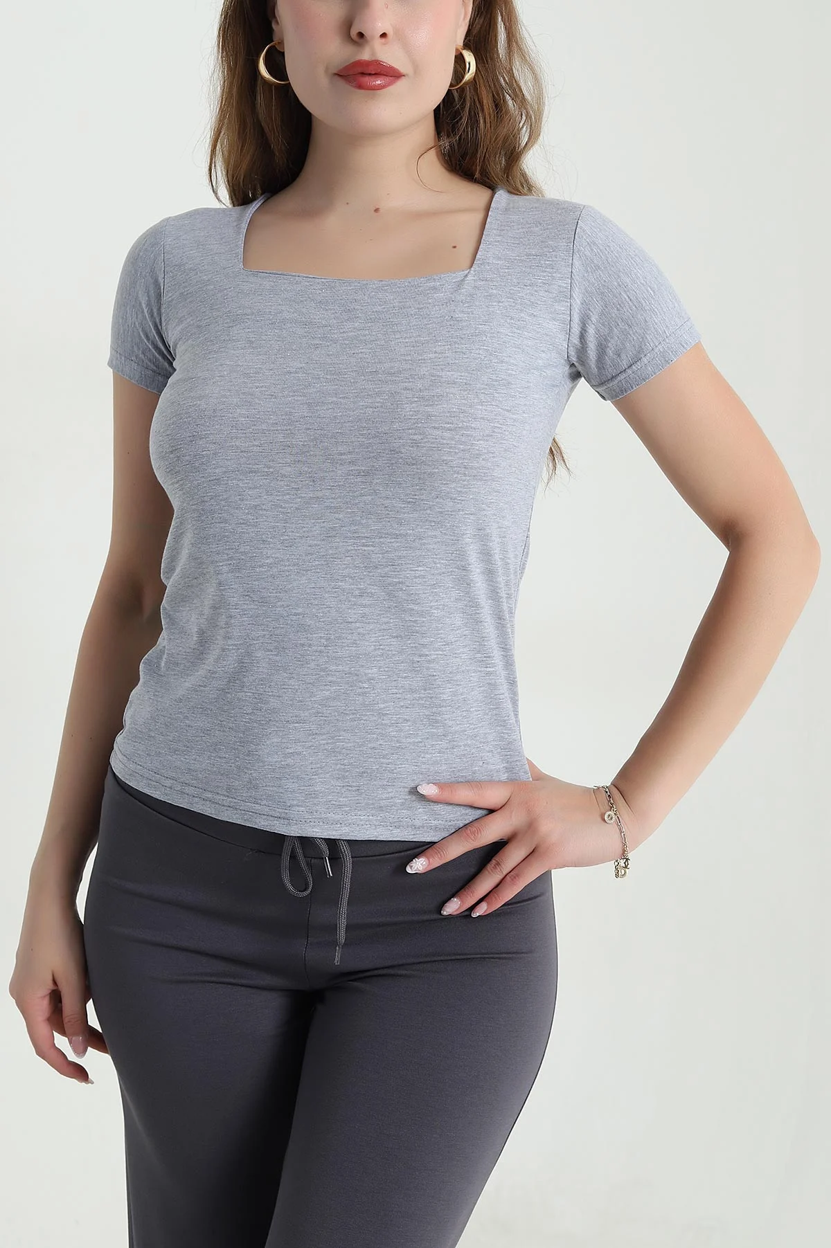 Gri Kare Yaka Kadın Body 478369