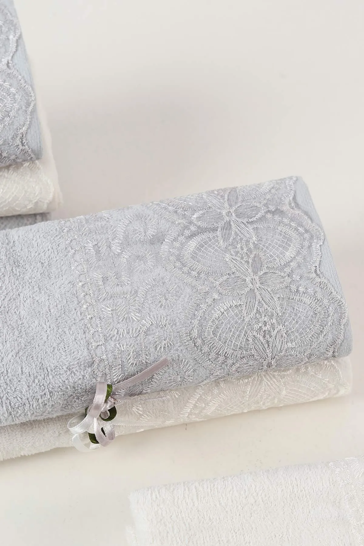 Gri Mercan 50x90 Cm Kadife Ayna Dantelli 6'lı Çeyiz Seti - El Havlusu Seti 460301
