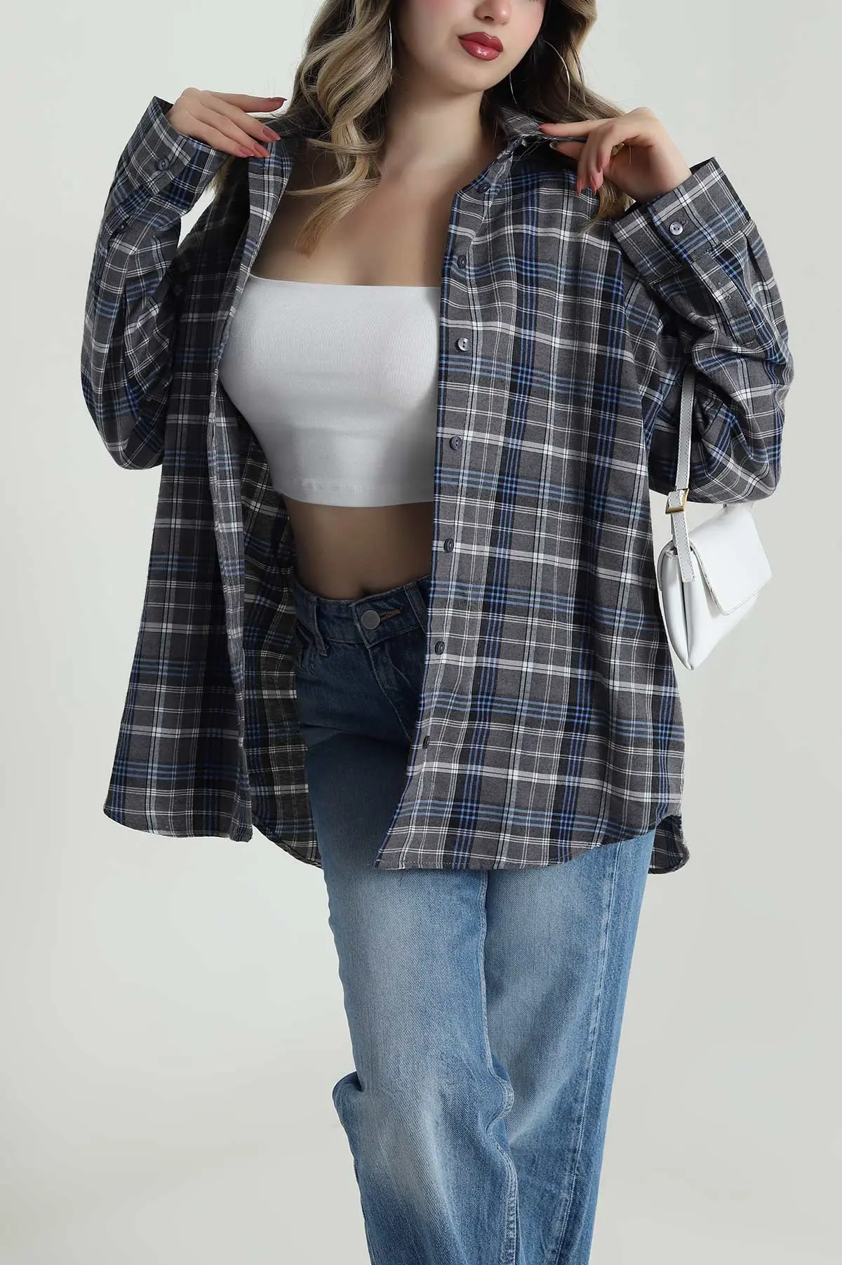 Gri Oversize Ekose Kadın Gömlek 485546