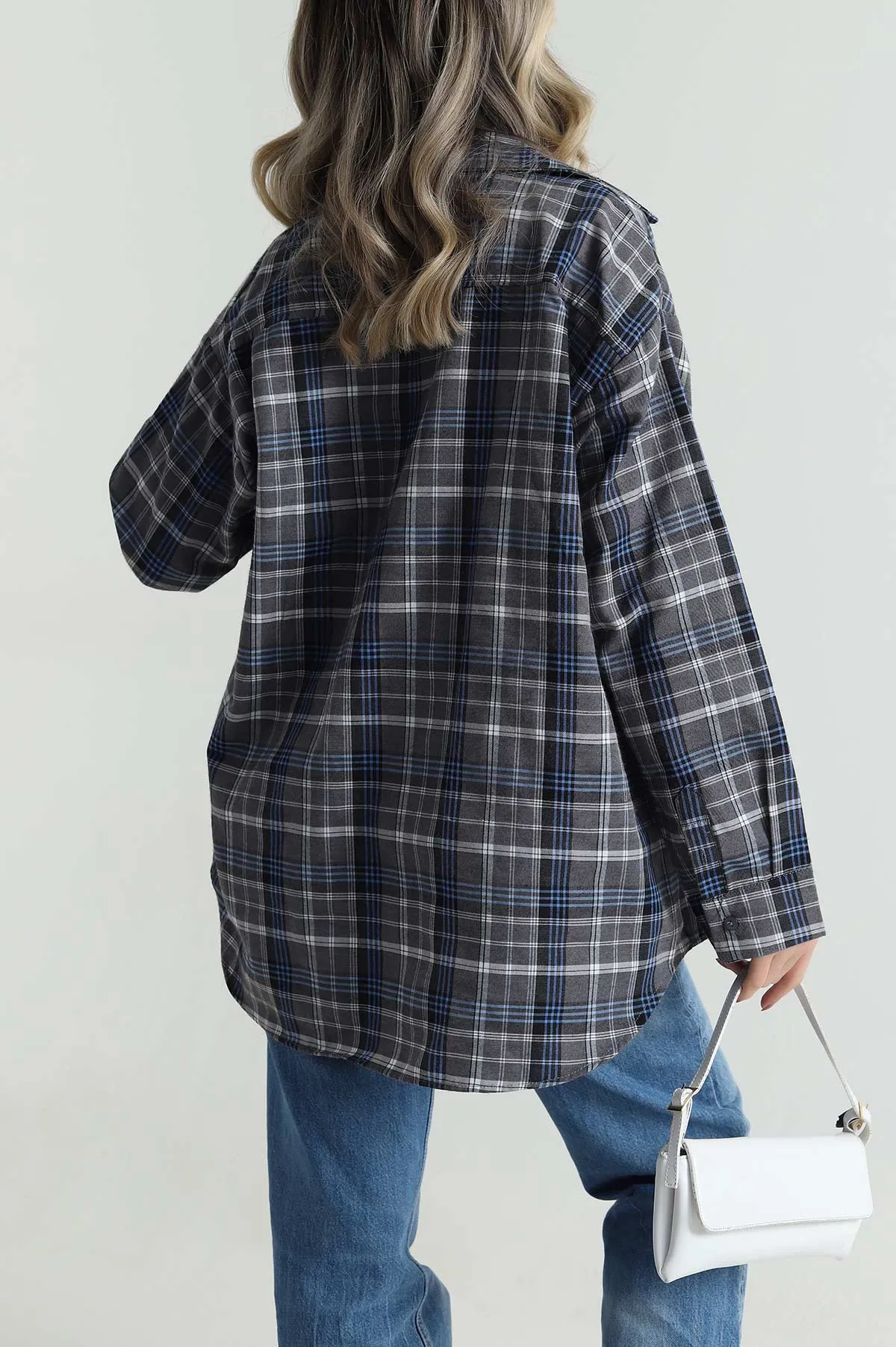 Gri Oversize Ekose Kadın Gömlek 485546