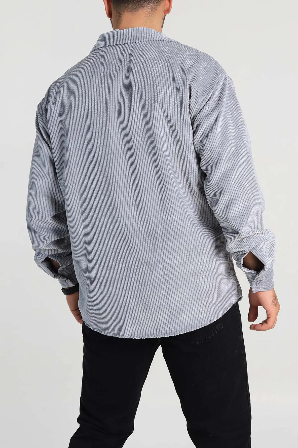 Gri Oversize Fitilli Kadife Cep Detaylı Erkek Gömlek 318413