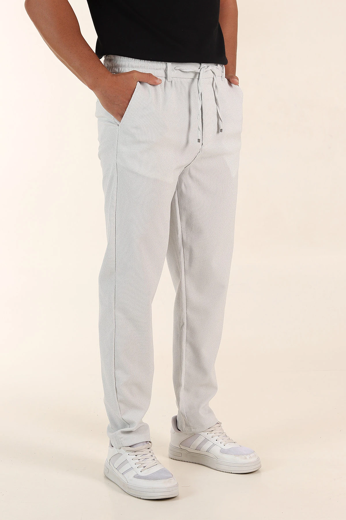 Gri Regular Fit Dokulu Bel Lastikli Erkek Pantolon 382286