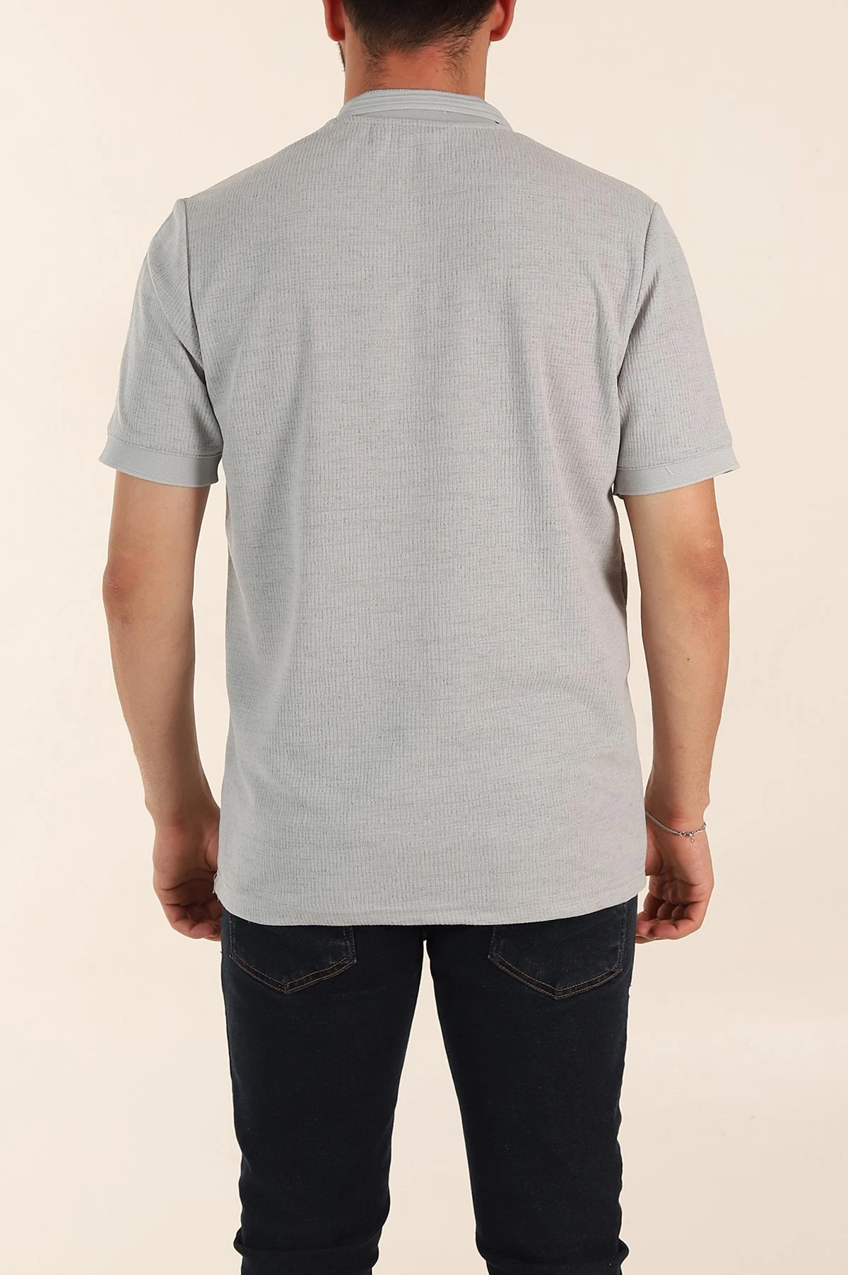 Gri Regular Fit Dokulu Düğmeli Polo Yaka Erkek Triko Tişört 370072