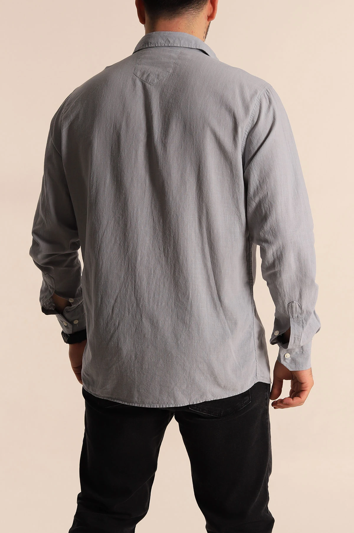 Gri Regular Fit Keten Tek Cep Detaylı Uzun Kollu Erkek Gömlek 267484