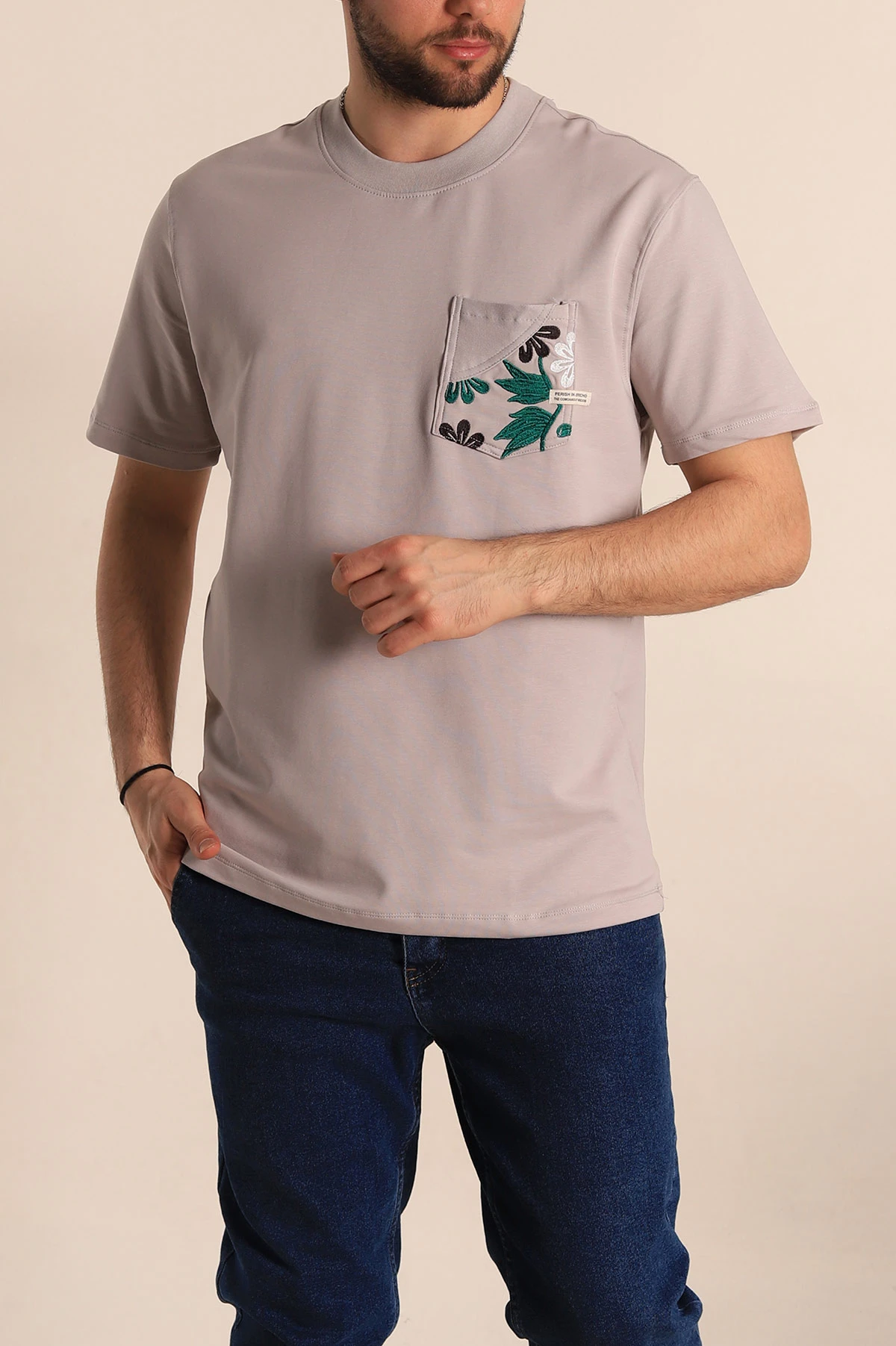 Gri Regular Fit Nakışlı Cep Detaylı Erkek Tişört 270645