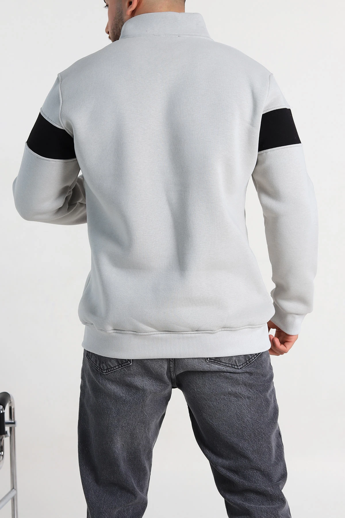 Gri Regular Fit Üç İp Şardonlu Yazı Detay Yarım Fermuarlı Erkek Sweatshirt 308896