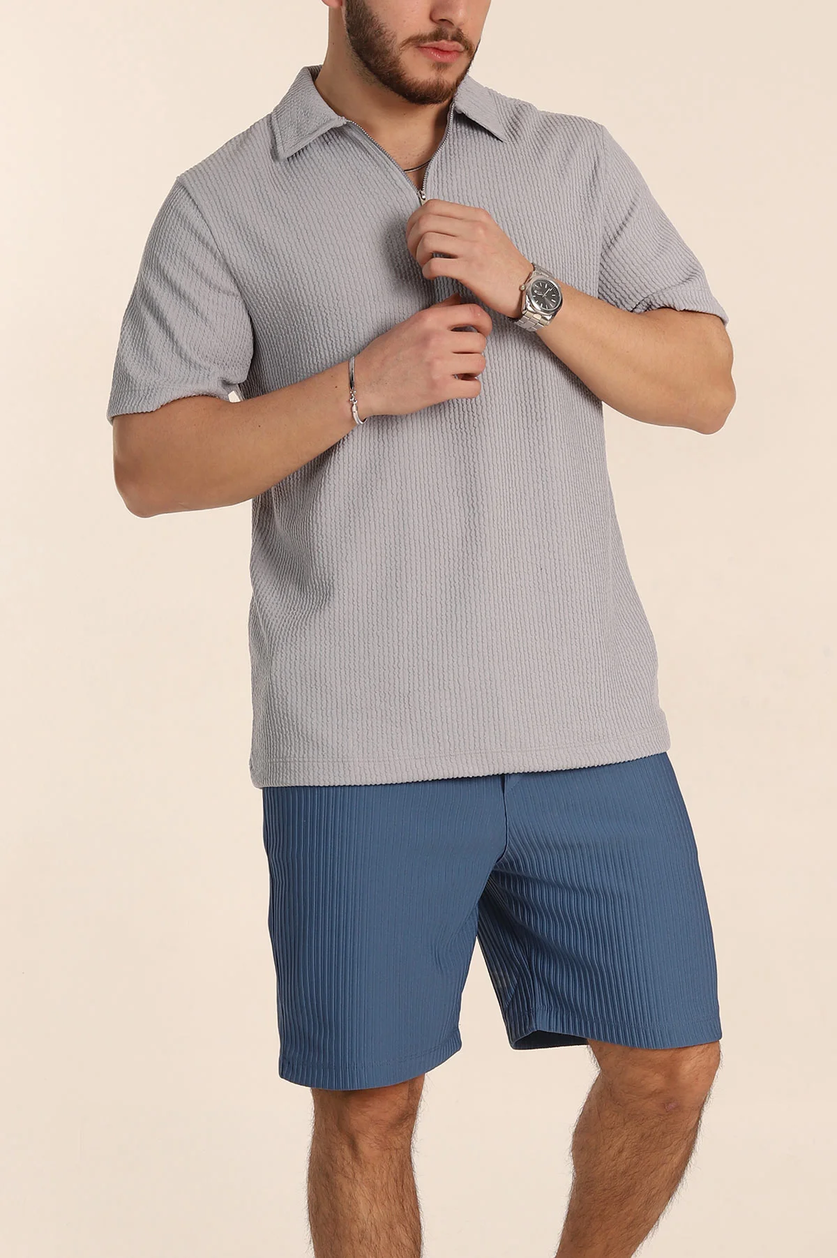 Gri Relaxed Fit Fitilli Doku Fermuarlı Polo Yaka Erkek Tişört 347559