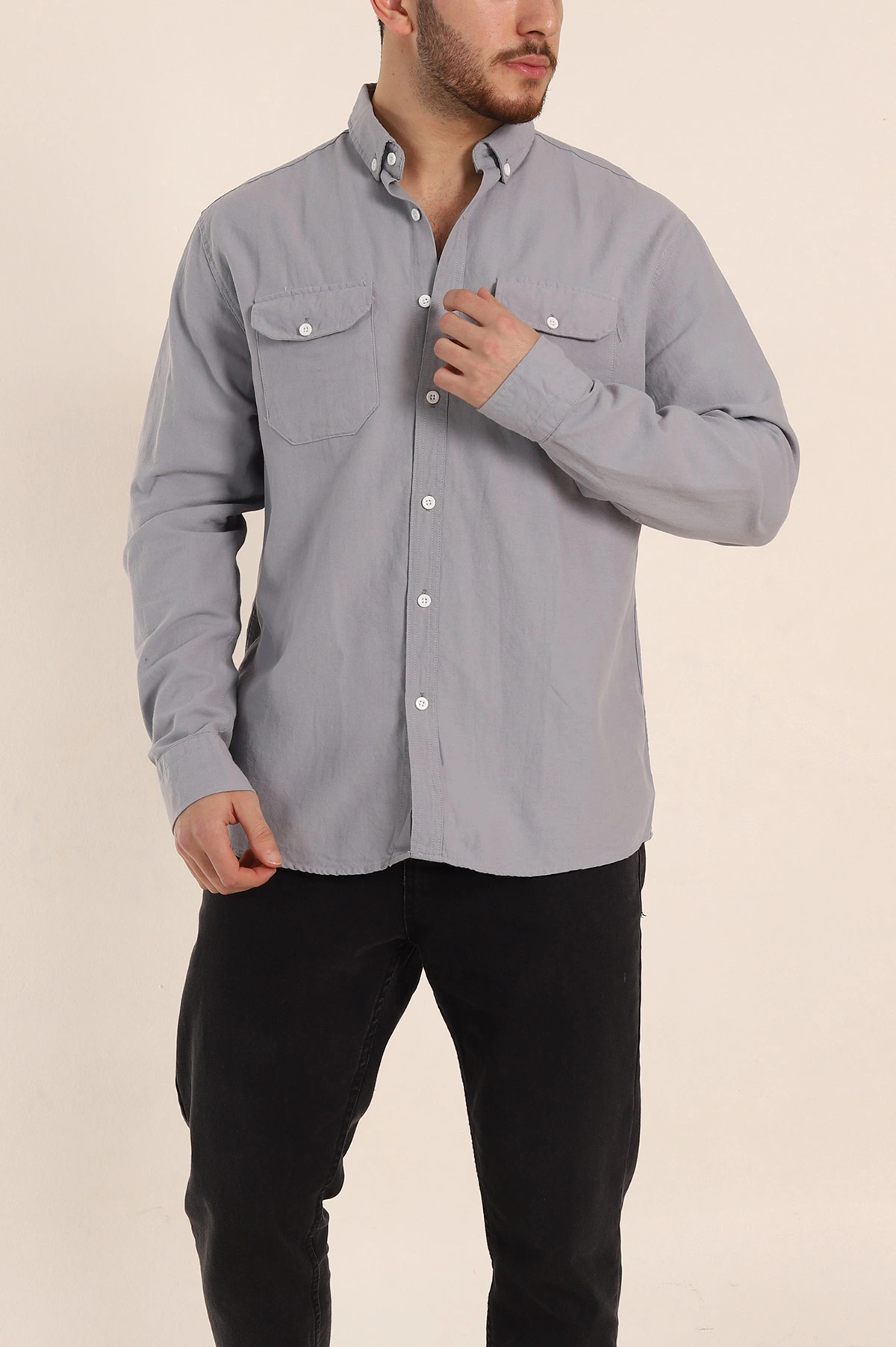 Gri Relaxed Fit Gabardin Çift Cep Detaylı Ata Yaka Erkek Gömlek 339106