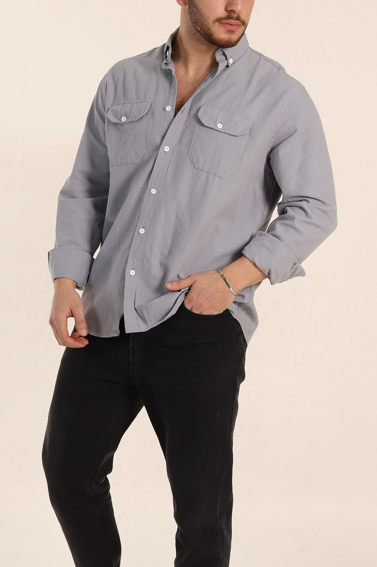 Gri Relaxed Fit Gabardin Çift Cep Detaylı Ata Yaka Erkek Gömlek 339106