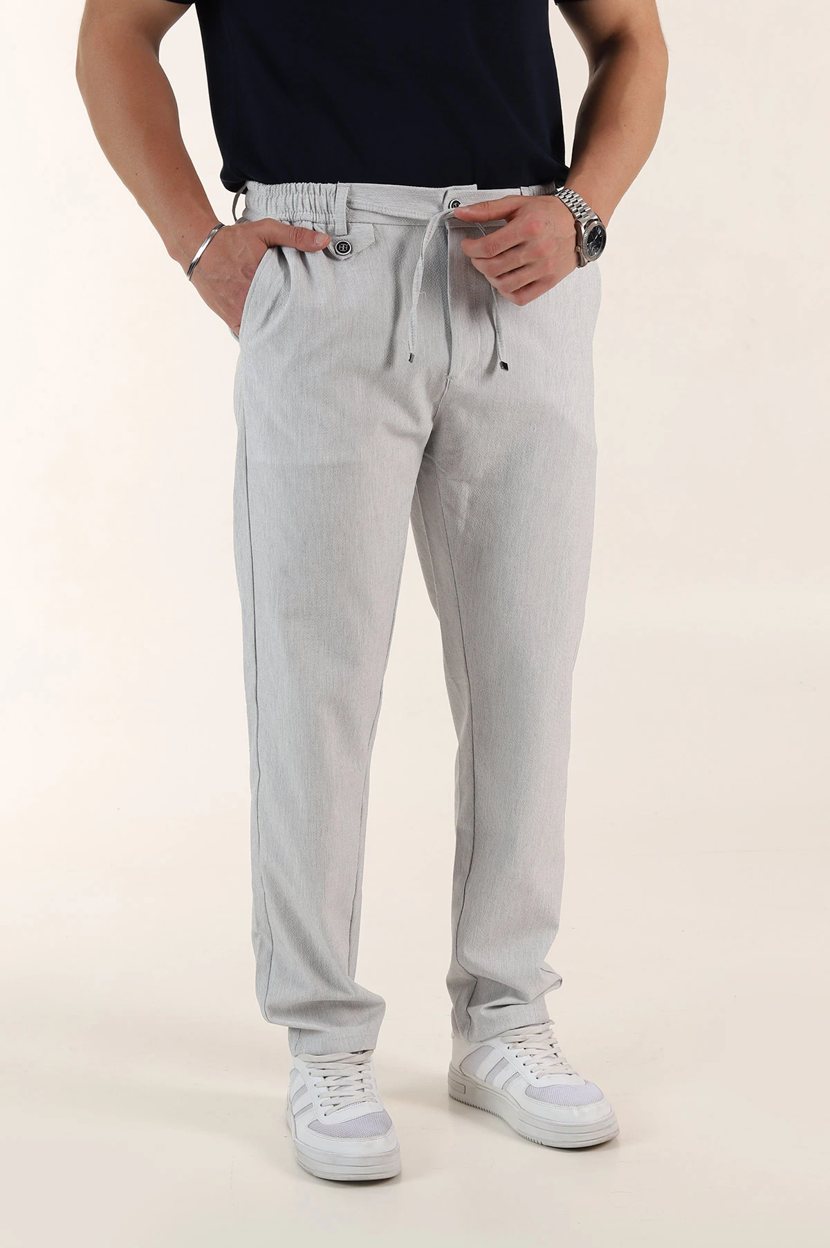 Gri Relaxed Fit Gofre Kumaş Bel Arkası Lastikli Erkek Pantolon 362585