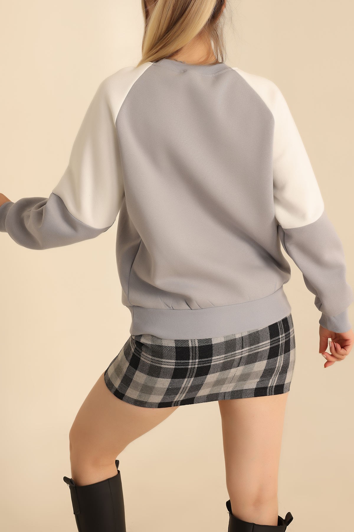 Gri Şardonlu Nakışlı Bayan Sweat 216632