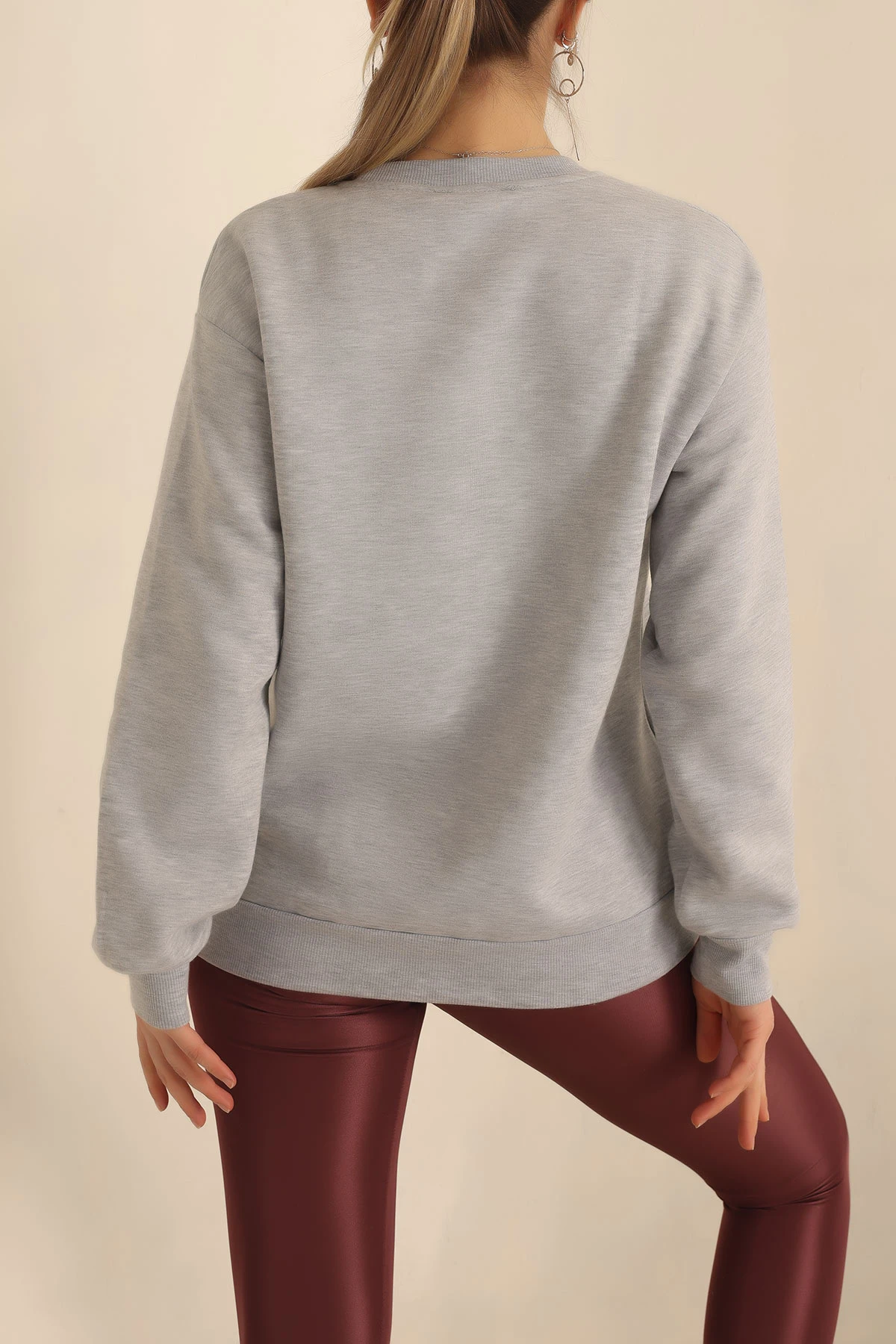 Gri Şardonlu Nakışlı Bayan Sweat 237618