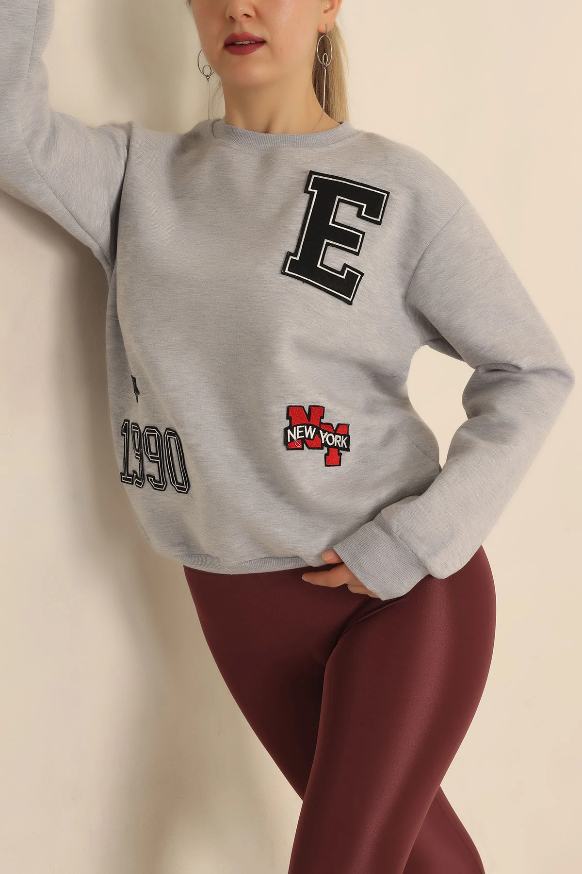 Gri Şardonlu Nakışlı Bayan Sweat 237618
