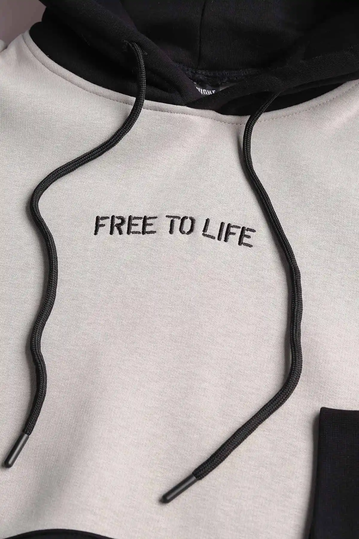 Gri Siyah Üç İp Şardonlu Kapüşonlu Yazı Detaylı Erkek Sweatshirt 396154