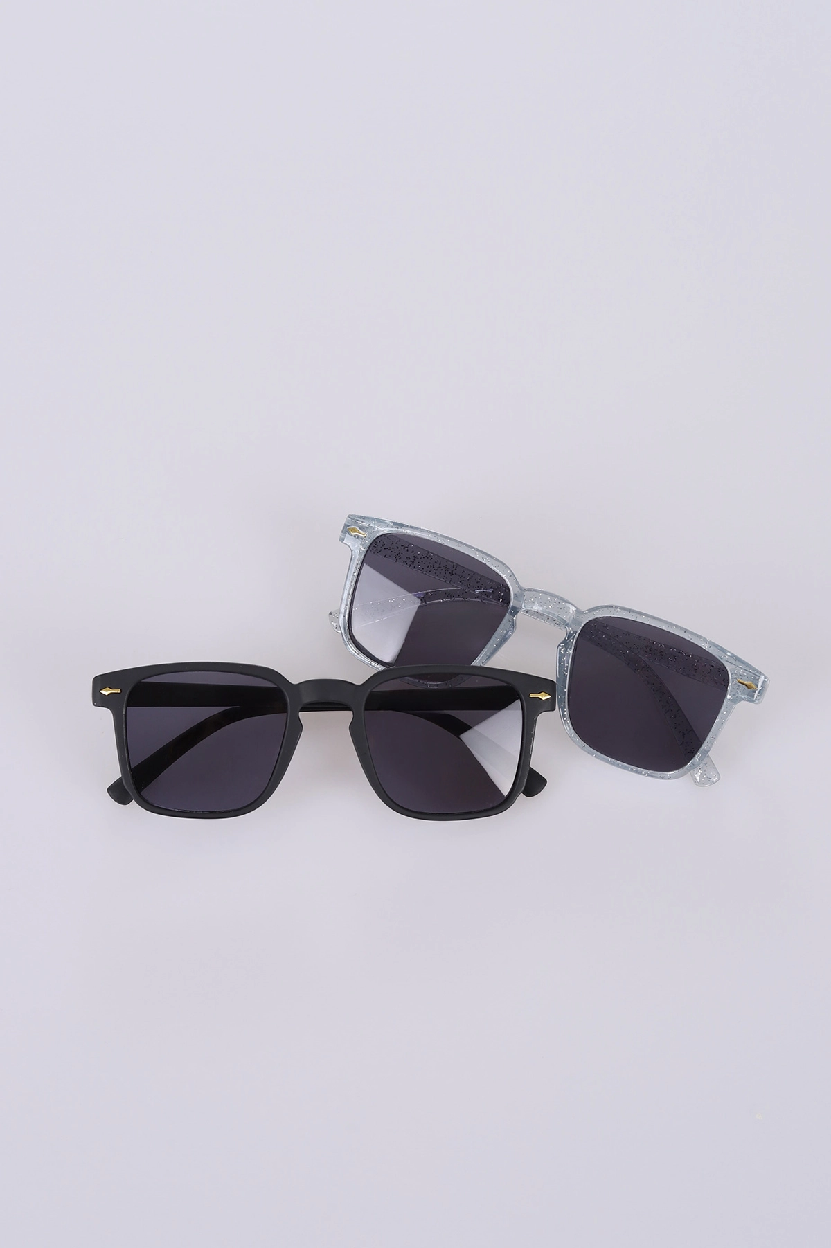 Gri Siyah Unisex  Çocuk Kutulu Güneş Gözlüğü 2'li Fırsat Seti 475849