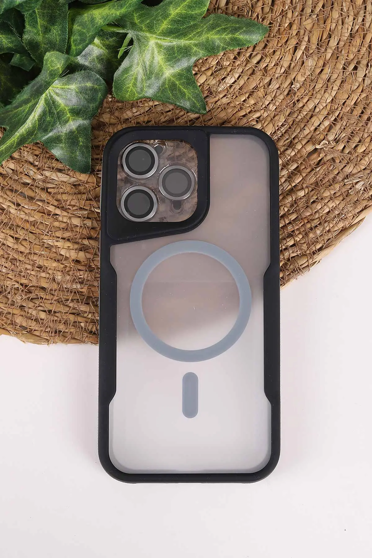 Gri TeknoCase İphone 14 Pro Max Uyumlu Matte Guard Serisi Lens Korumalı Silikon Telefon Kılıfı 472467