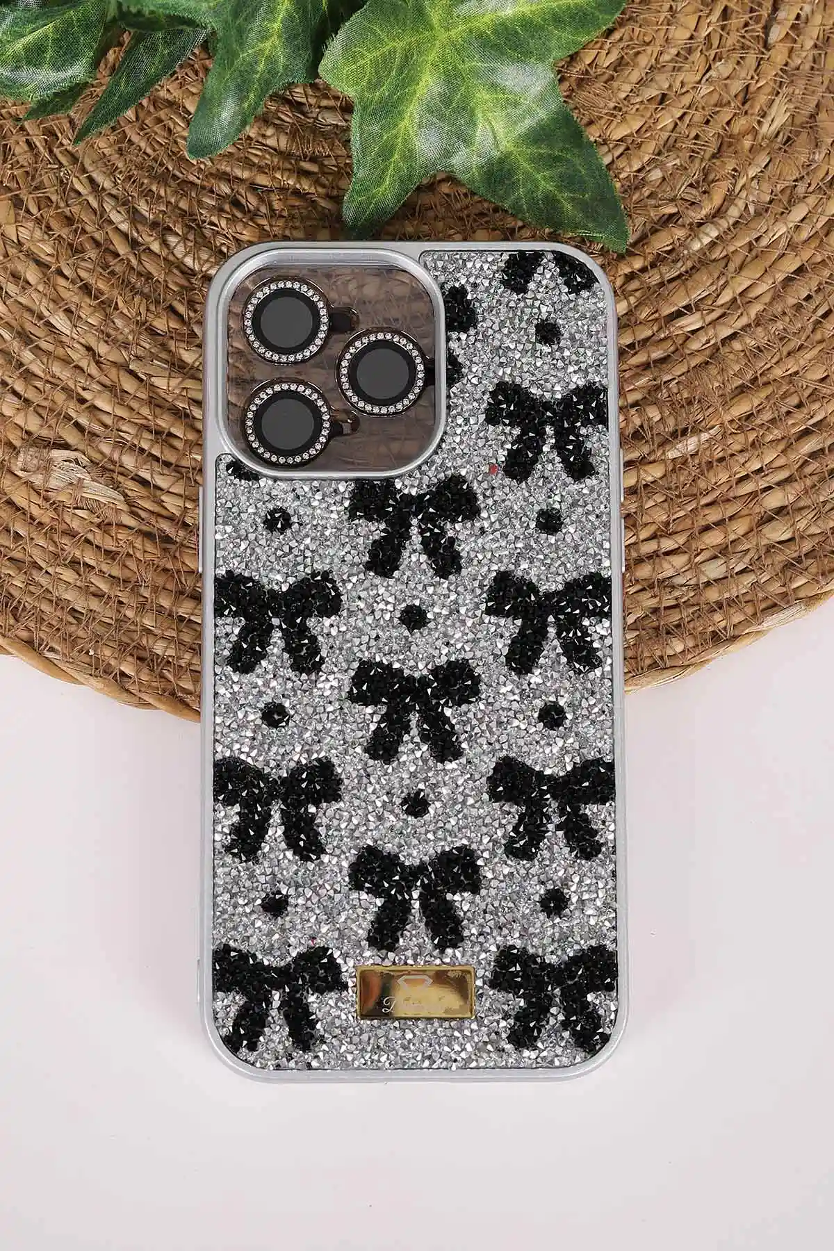 Gri TeknoCase İPhone 14 Pro Max Uyumlu Perfect Diamond Case Serisi Taşlı Lens Hediyeli Sert Silikon Telefon Kılıfı 480803