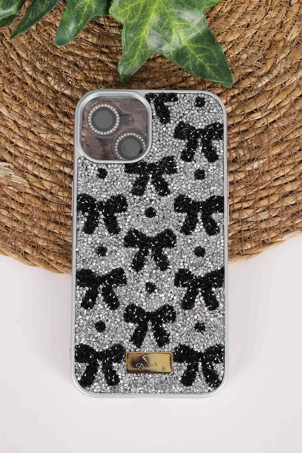 Gri TeknoCase İPhone 14 Uyumlu Perfect Diamond Case Serisi Taşlı Lens Hediyeli Sert Silikon Telefon Kılıfı 480783
