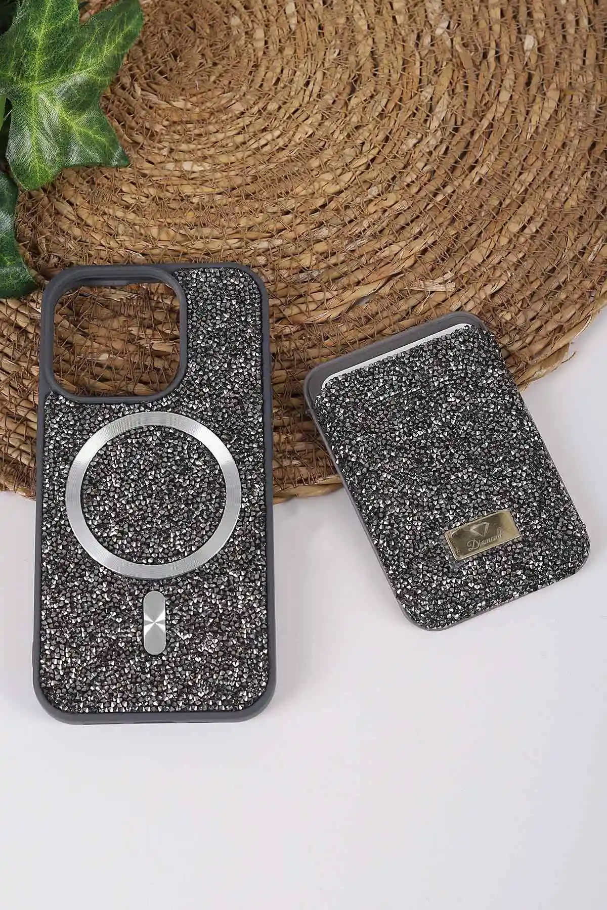 Gri TeknoCase İPhone 15 Pro Uyumlu Viola Diamond Case Serisi Kartlıklı Lens Hediyeli Sert Silikon Telefon Kılıfı 430824
