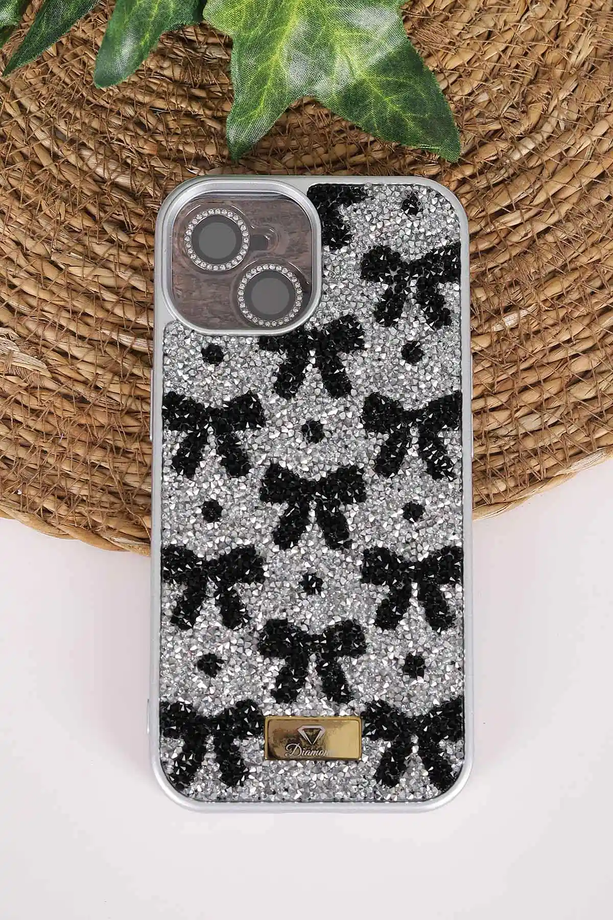 Gri TeknoCase İPhone 15 Uyumlu Perfect Diamond Case Serisi Taşlı Lens Hediyeli Sert Silikon Telefon Kılıfı 480813