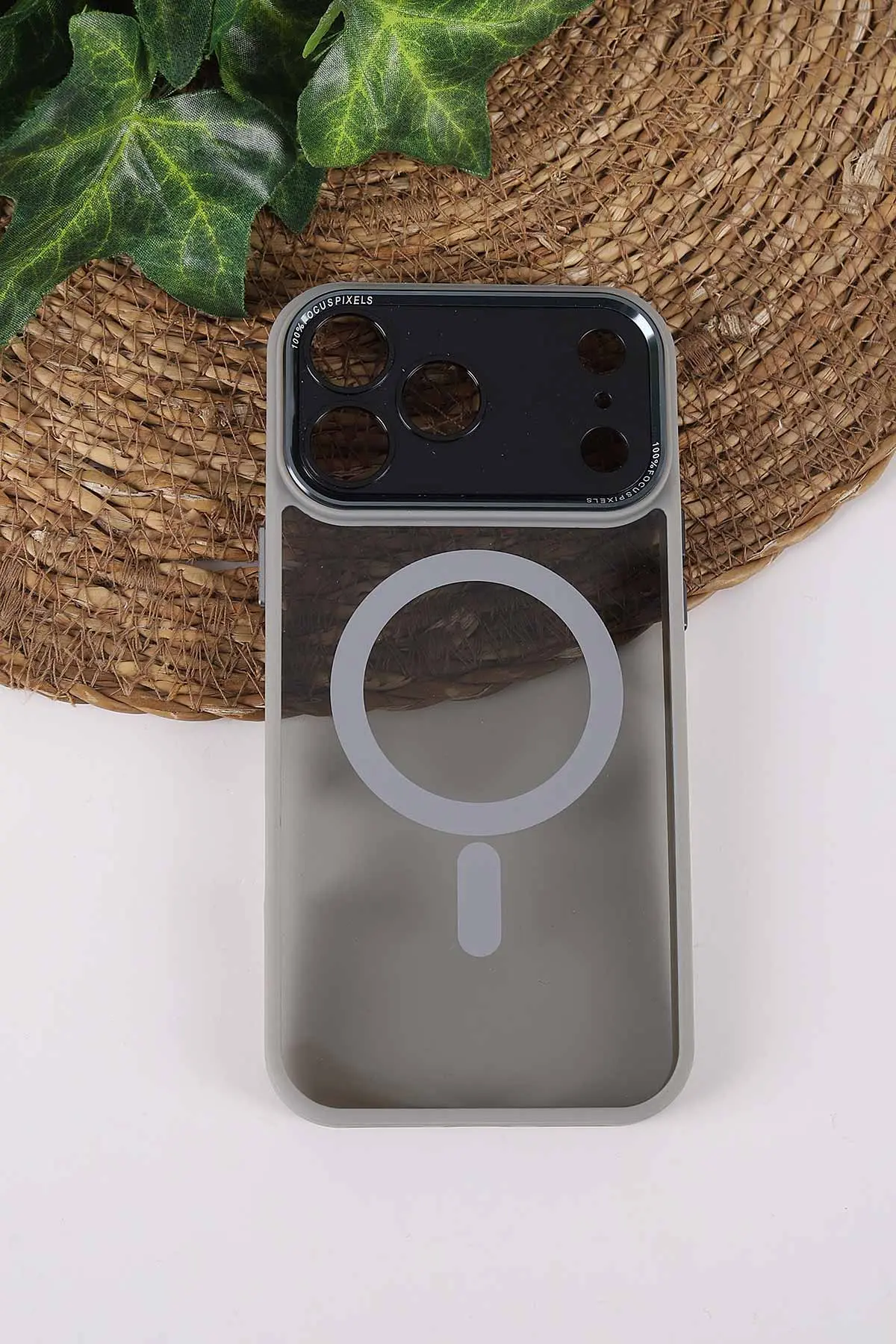 Gri TeknoCase İPhone 17 Pro Max Uyumlu Wesley Case Serisi Magsafe Özellikli Transparan Sert Silikon Telefon Kılıfı 430673