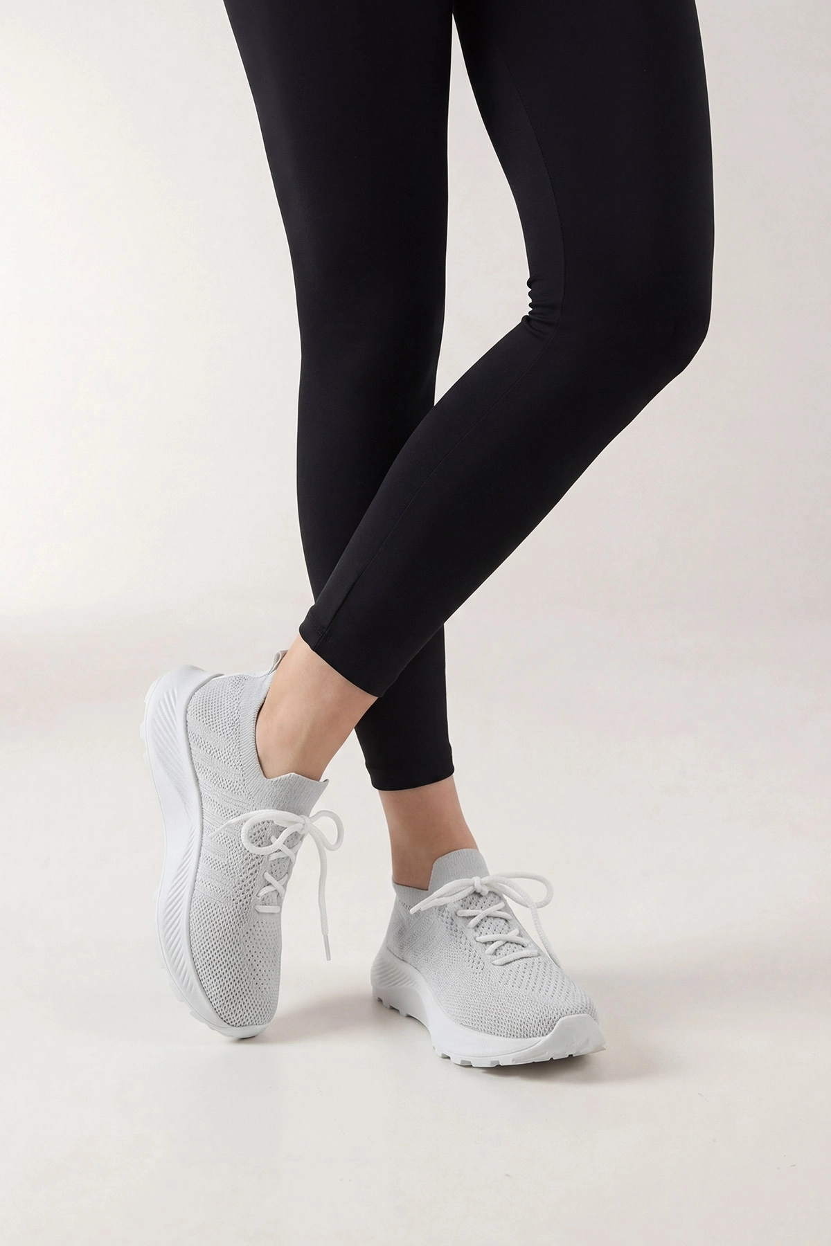 Gri Triko Bağcıklı Spor Ayakkabı 443372