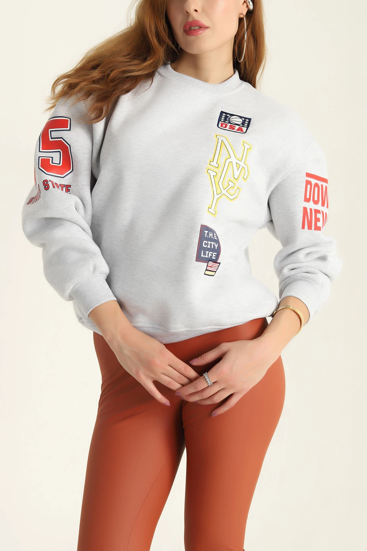 Gri Üç İp Şardonlu Nakışlı Bayan Sweat 306489