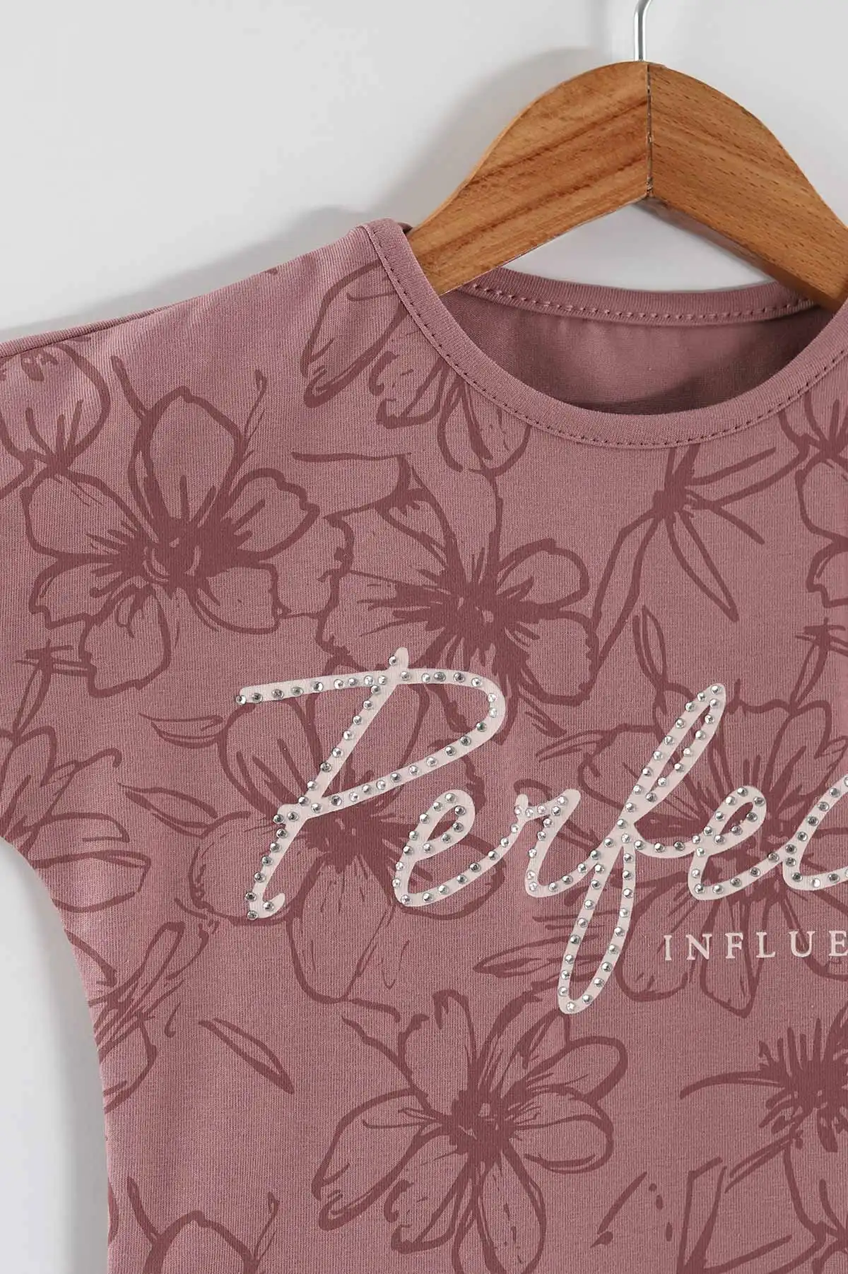 Gül Kurusu (1-5 Yaş) Perfect Taş Baskılı Tişörtlü Kot Şortlu Kız Çocuk Yazlık Takım 458957