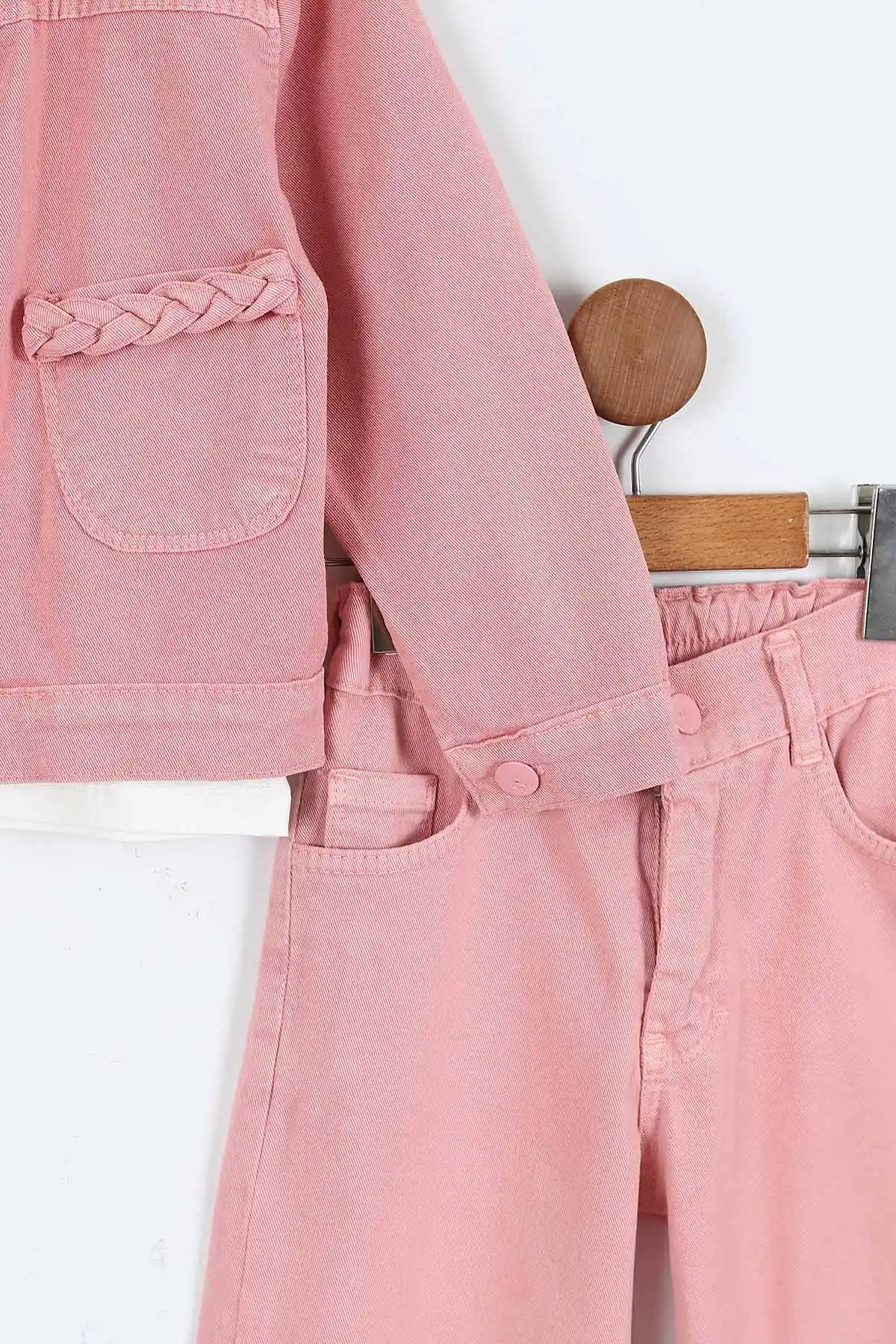 Gül Kurusu (1-9 Yaş)Happy Baskılı Tişörtlü Gabardin Pantolon ve Ceketli    Kız Çocuk 3'lü Takım 413513