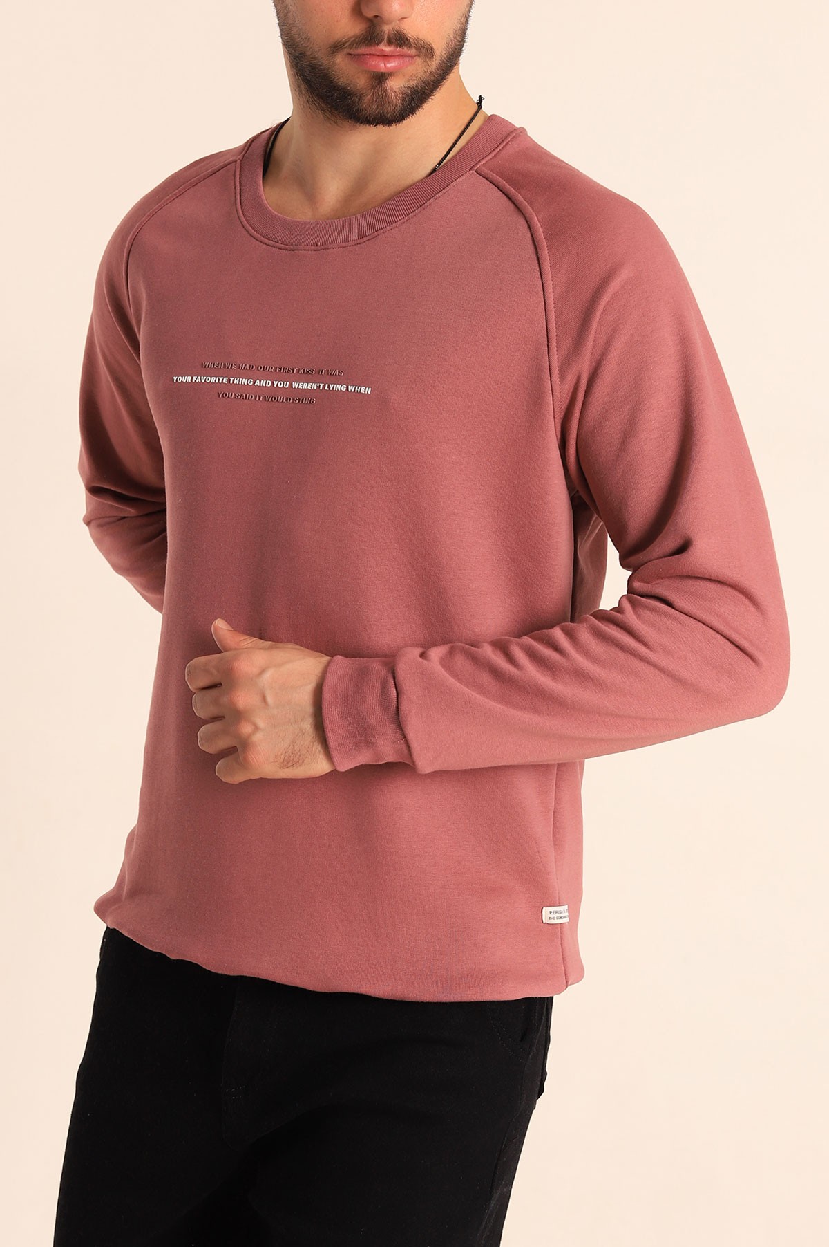 Gül Kurusu Relaxed Fit Şardonsuz Kabartma Yazılı Erkek Sweatshirt 221465