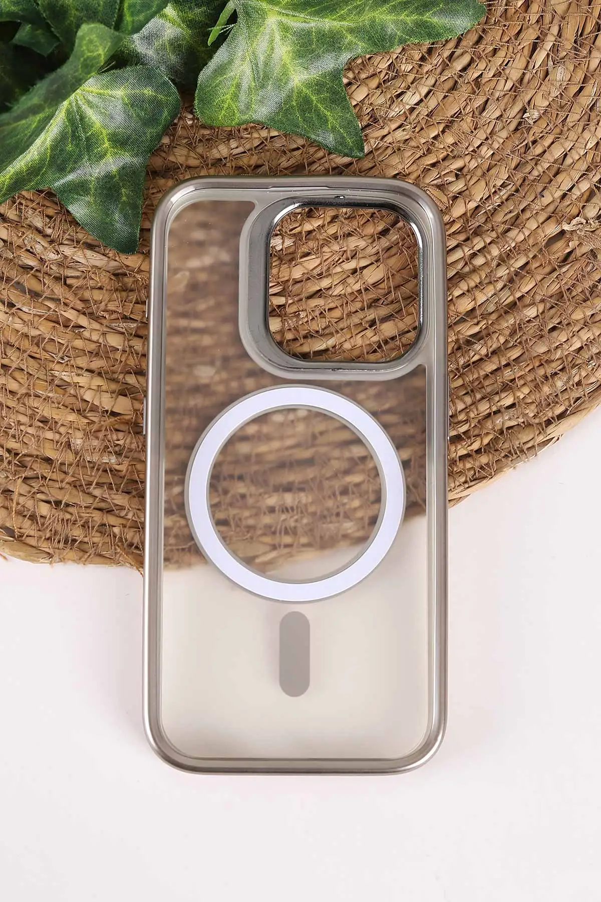 Gümüş TeknoCase İphone 15 Pro Uyumlu Believe Serisi Lens Hediyeli Silikon Telefon Kılıfı 472516