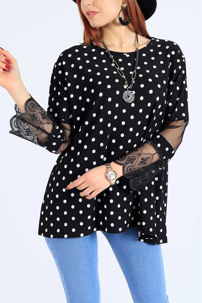 Güpür Detay Puantiyeli Siyah Bluz 25481B