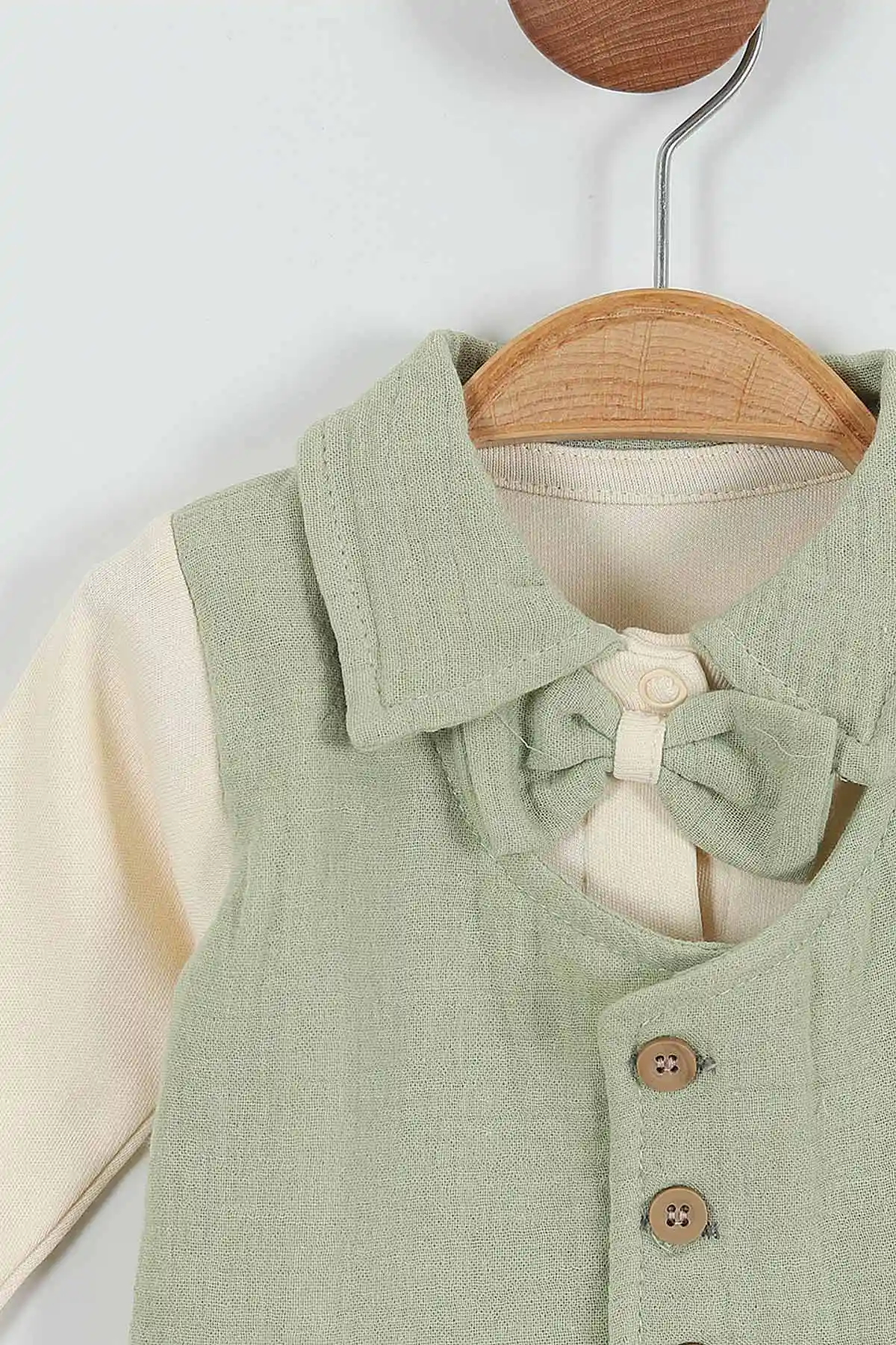 Haki (0-3 Ay) Papyonlu Yelek Detaylı Müslin Erkek Bebe Takım 289073
