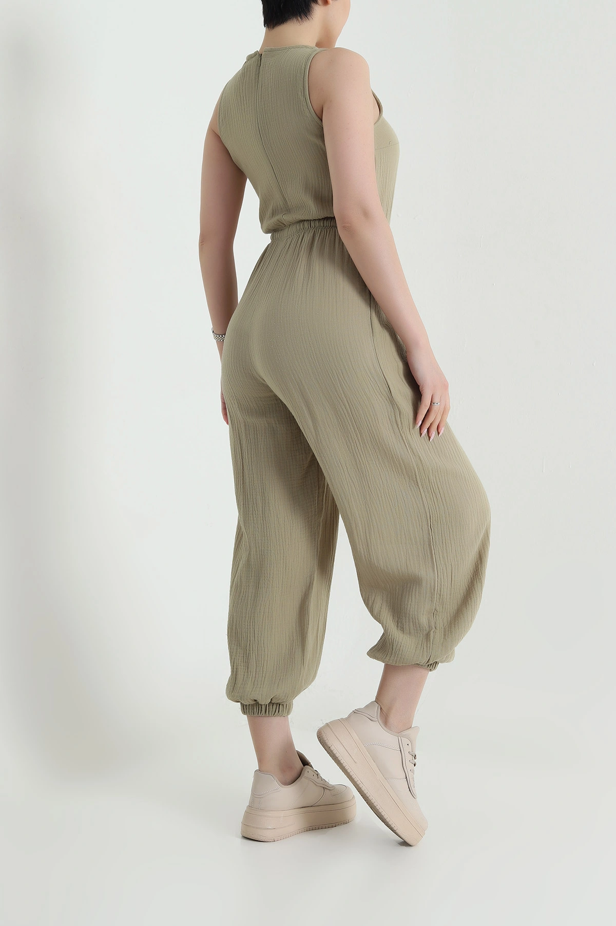 Haki Bel ve Paça Lastikli Müslin Keten Kadın Tulum 462554