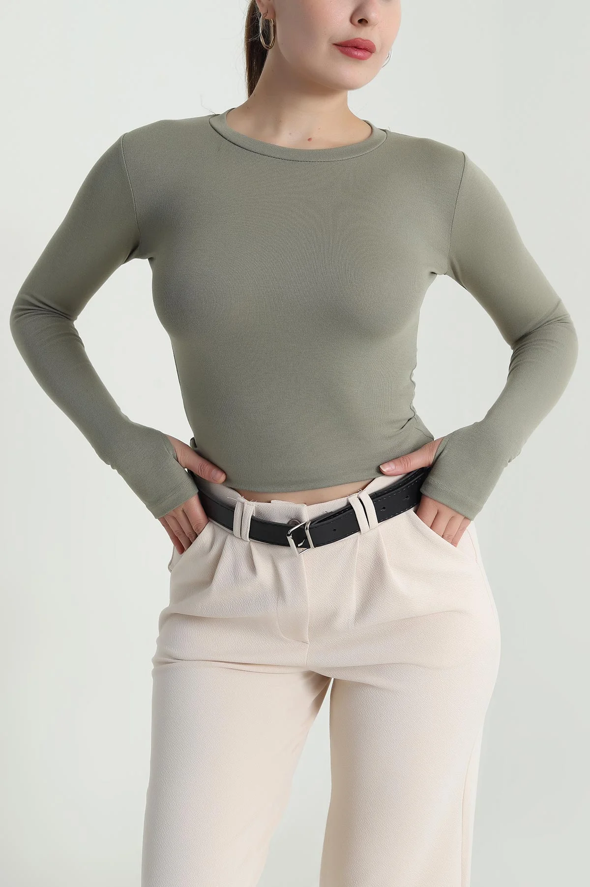 Haki Bisiklet Yaka Buzzy Kadın Bluz 484307