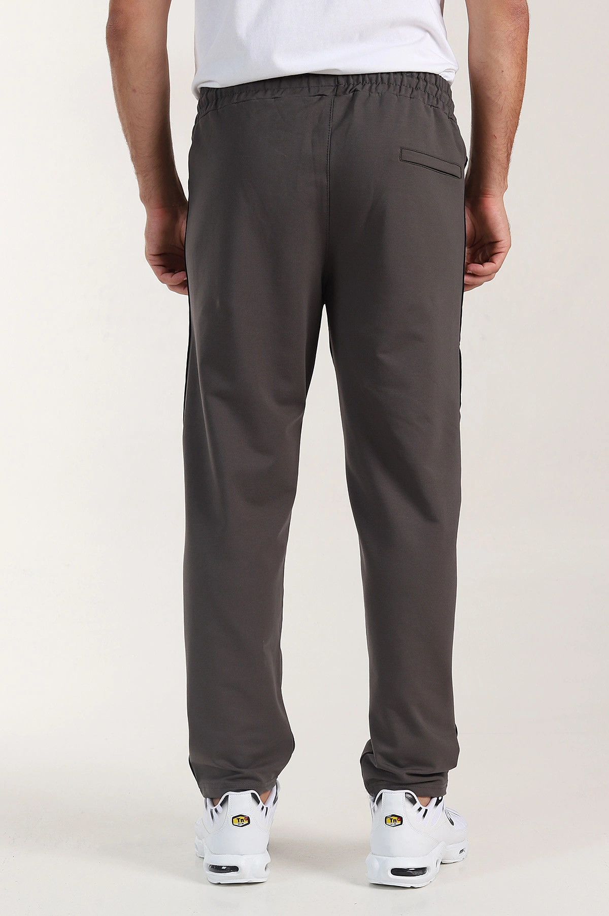 Haki Regular Fit Şerit Detaylı Fermuarlı Cepli Erkek Eşofman Altı 402378