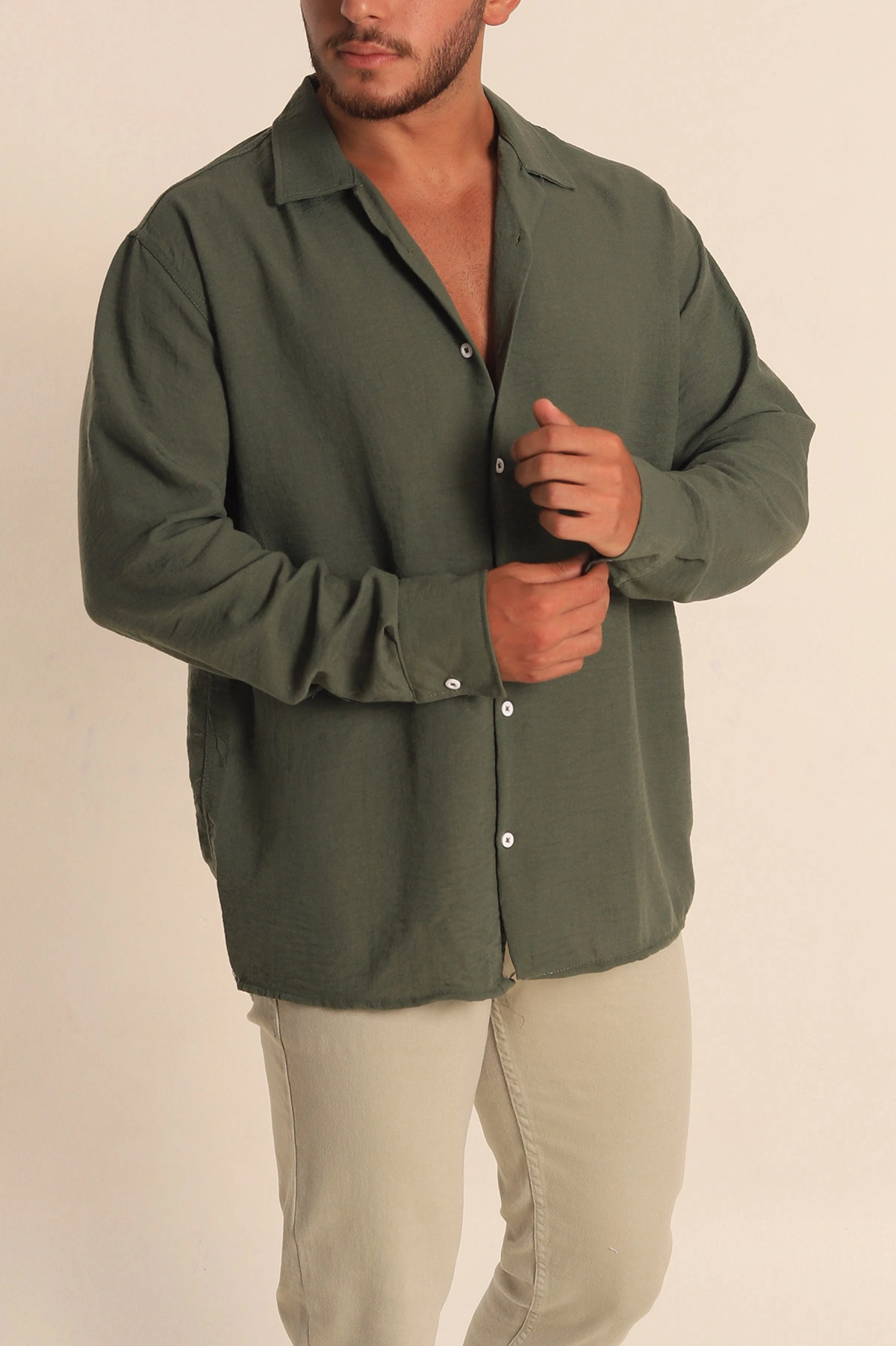 Haki Relaxed Fit Bambu Keten Apaş Yaka Erkek Gömlek 285486