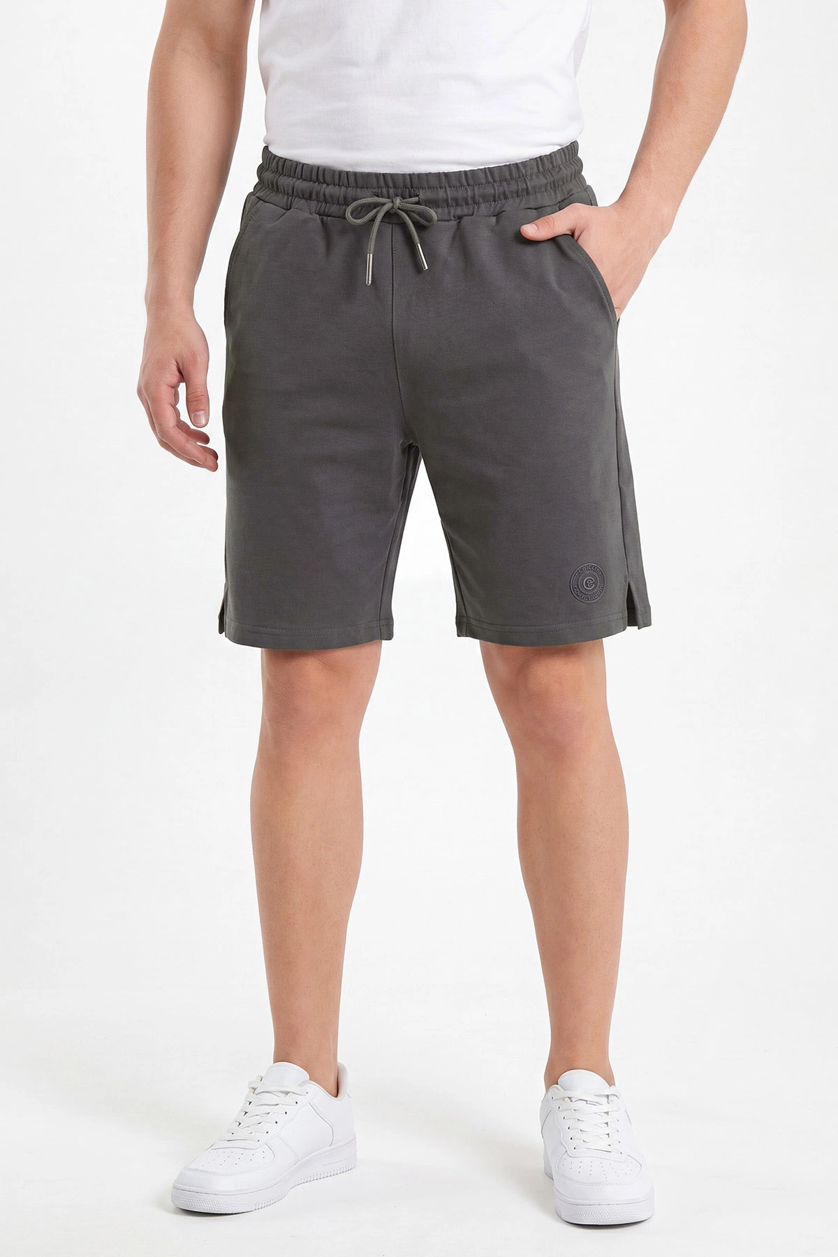 Haki Relaxed Fit İki İp Şardonsuz Kabartma Baskılı Erkek Şort 467384