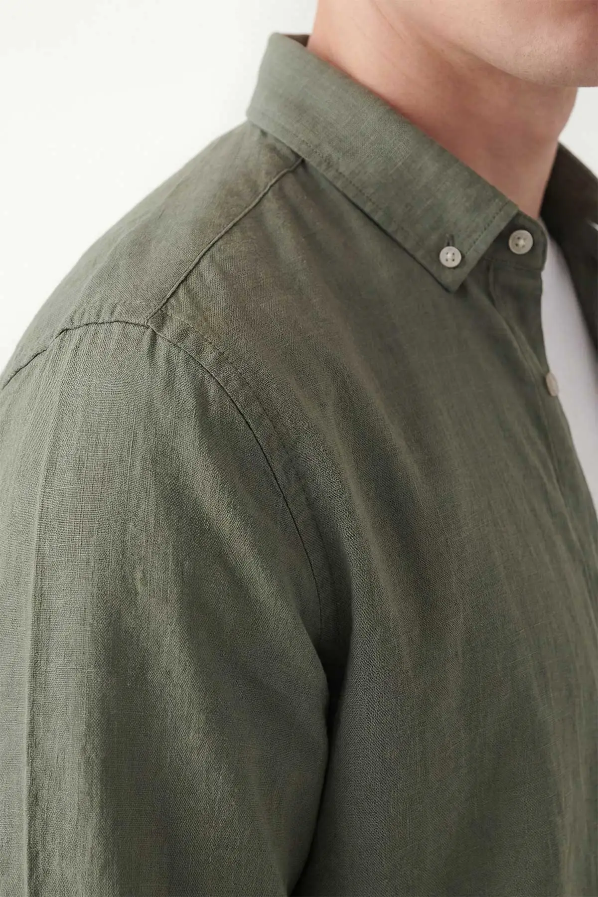 Haki Relaxed Fit Keten Ata Yaka Erkek Gömlek 435840