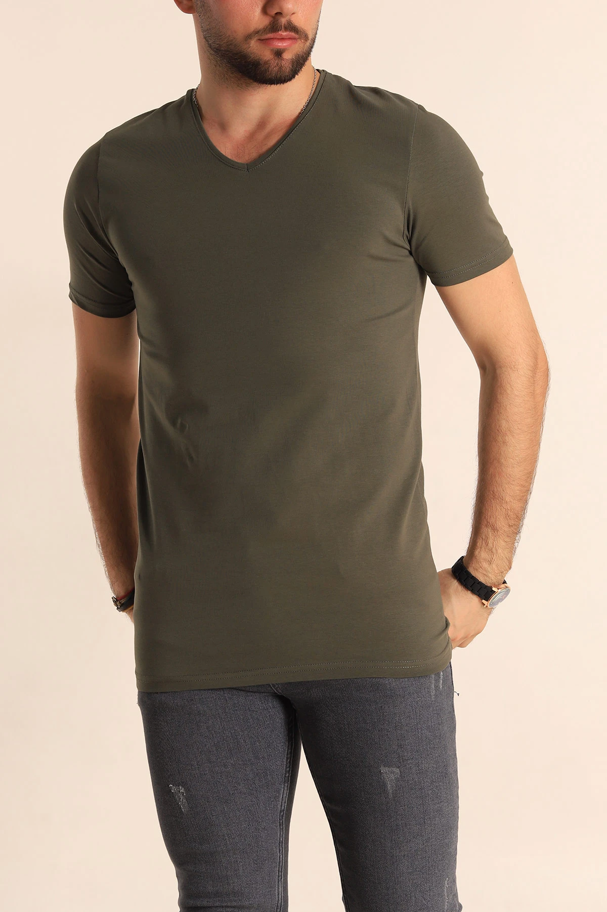 Haki V Yaka Basic Erkek Tişört 181370