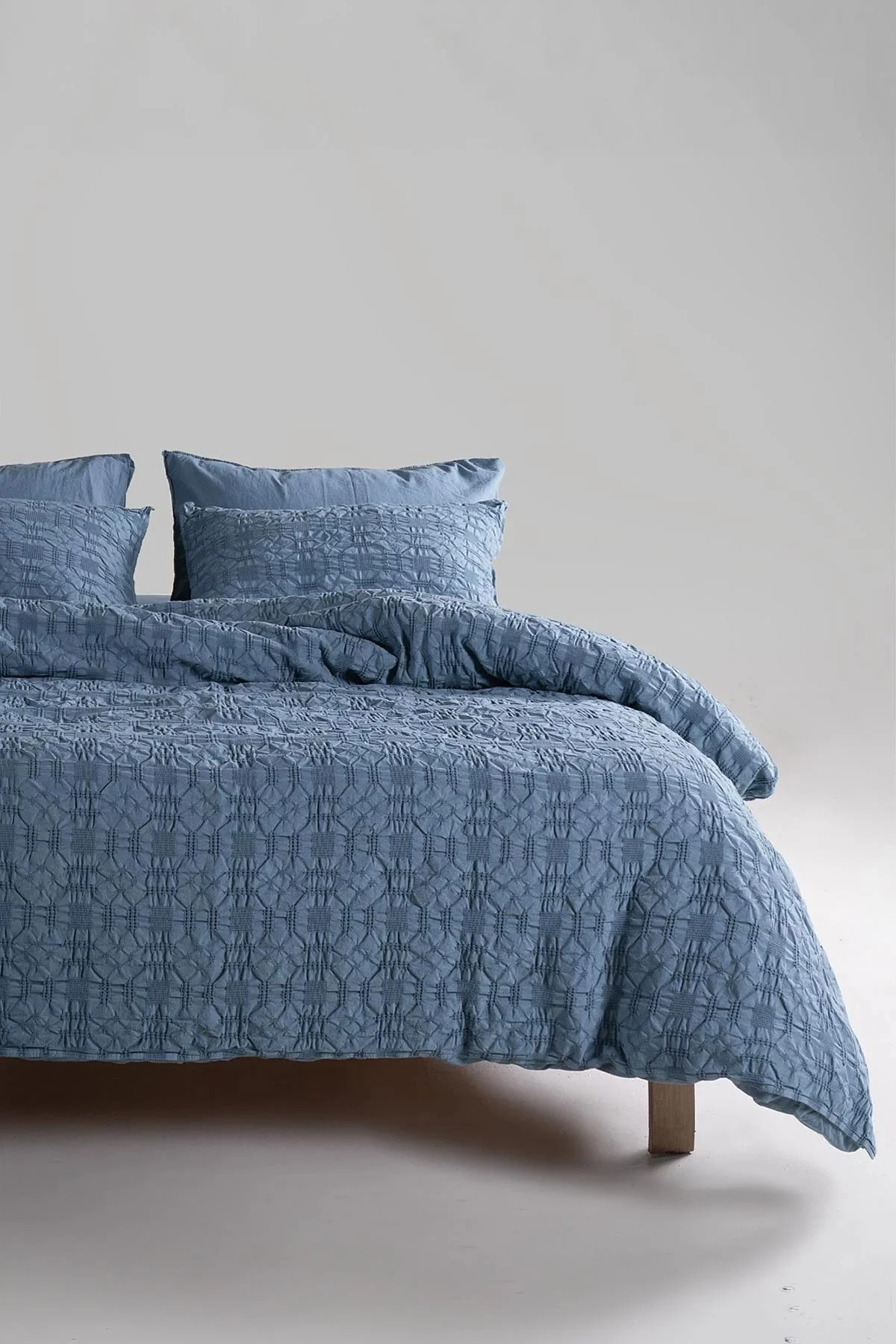 İndigo 200x220 Cm Bella Home Çift Kişilik Kristal Jakarlı Nevresim Takımı - Zarif Desen & Premium Kalite 475810