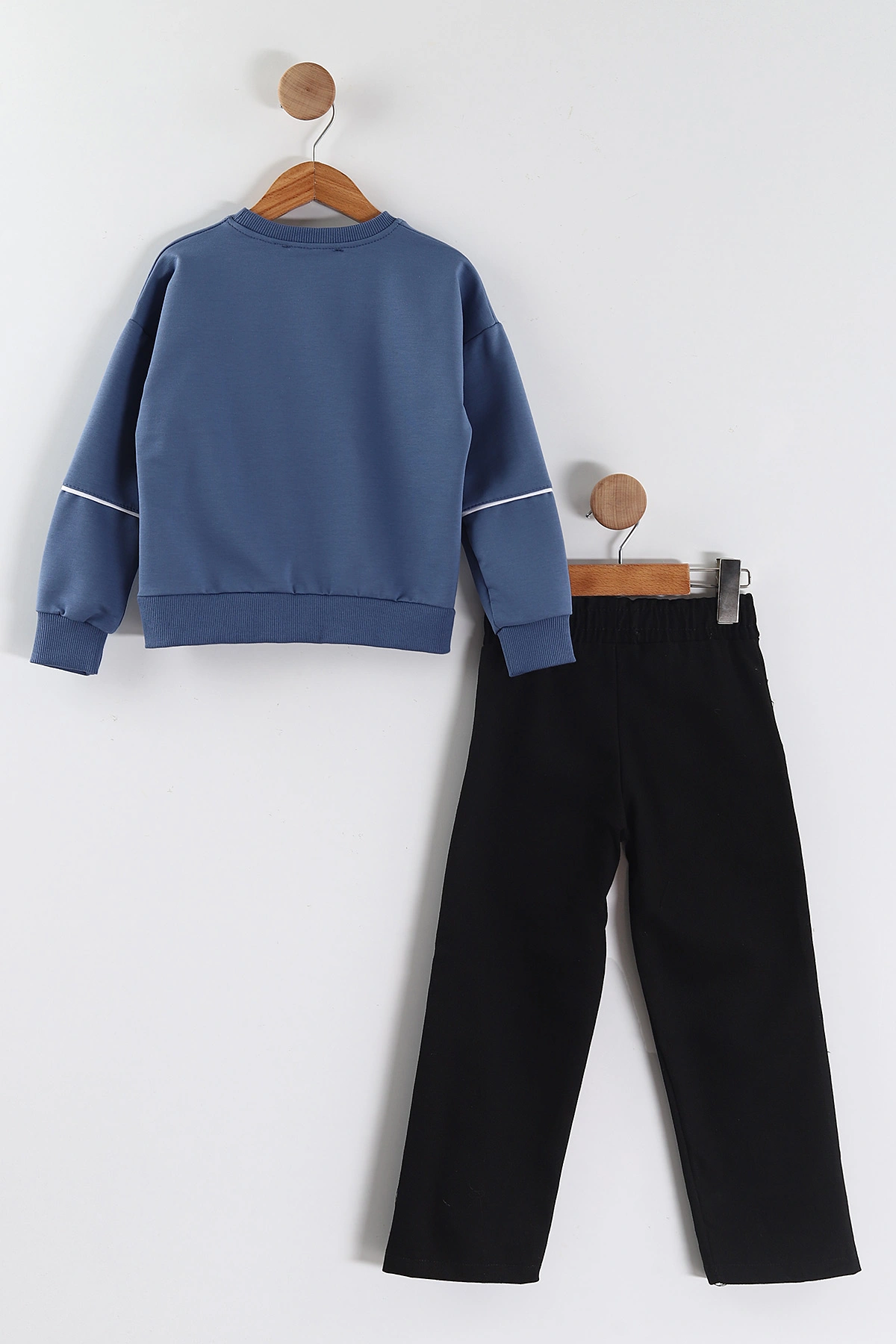 İndigo (3-10 Yaş) Some The One Kabartma Baskılı Sweatli Gabardin Pantolonlu Erkek Çocuk 2'li Takım 443339